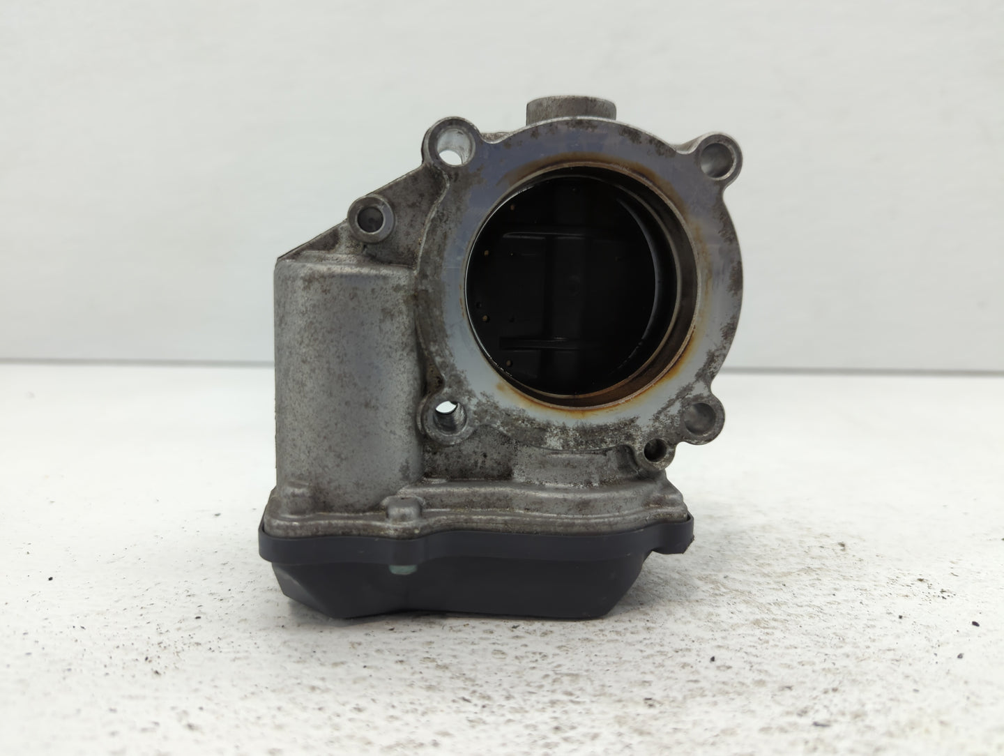 2006-2018 Audi A3 Throttle Body P/N:06F 133 062 T 06F 133 062 Q Fits OEM Used Auto Parts - Oemusedautoparts1.com