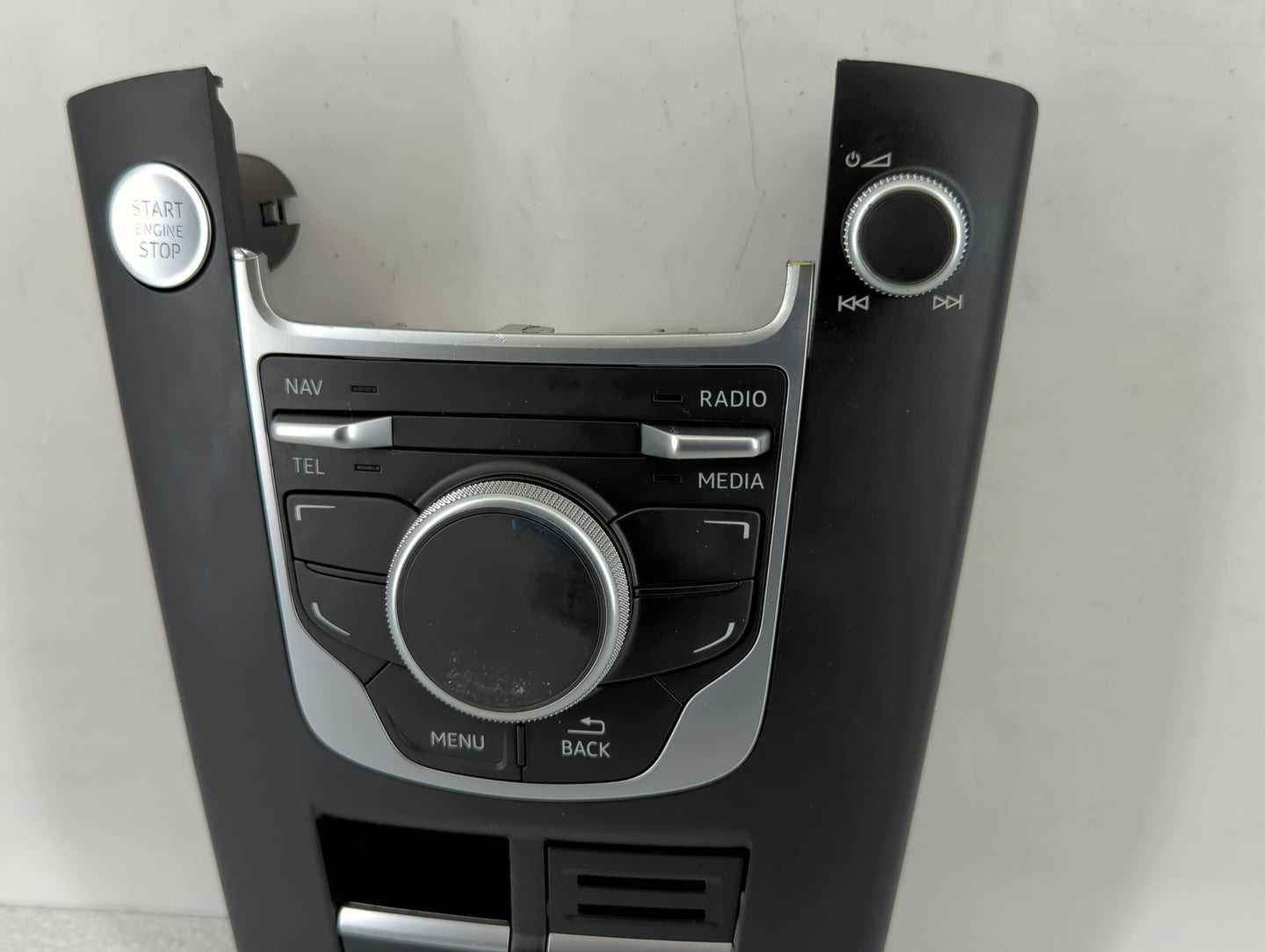 2015-2018 Audi A3 Radio Control Panel - Oemusedautoparts1.com