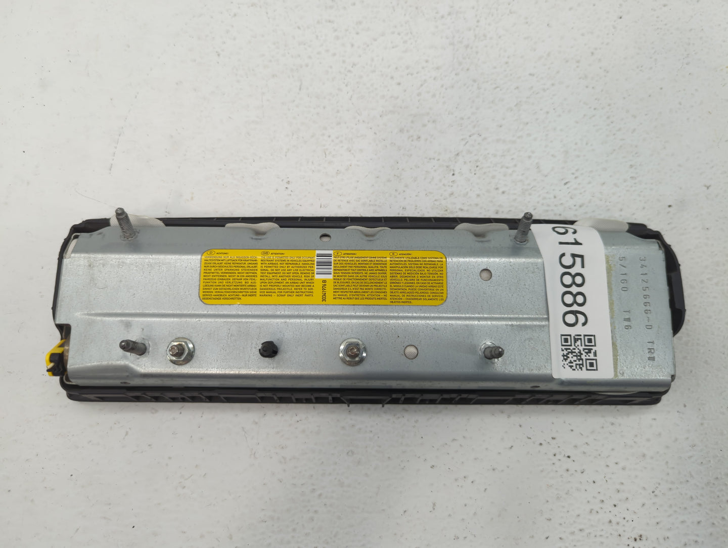 2015-2016 Audi A3 Air Bag Passenger Right Knee OEM P/N:34125666-D Fits Fits 2015 2016 OEM Used Auto Parts - Oemusedautoparts