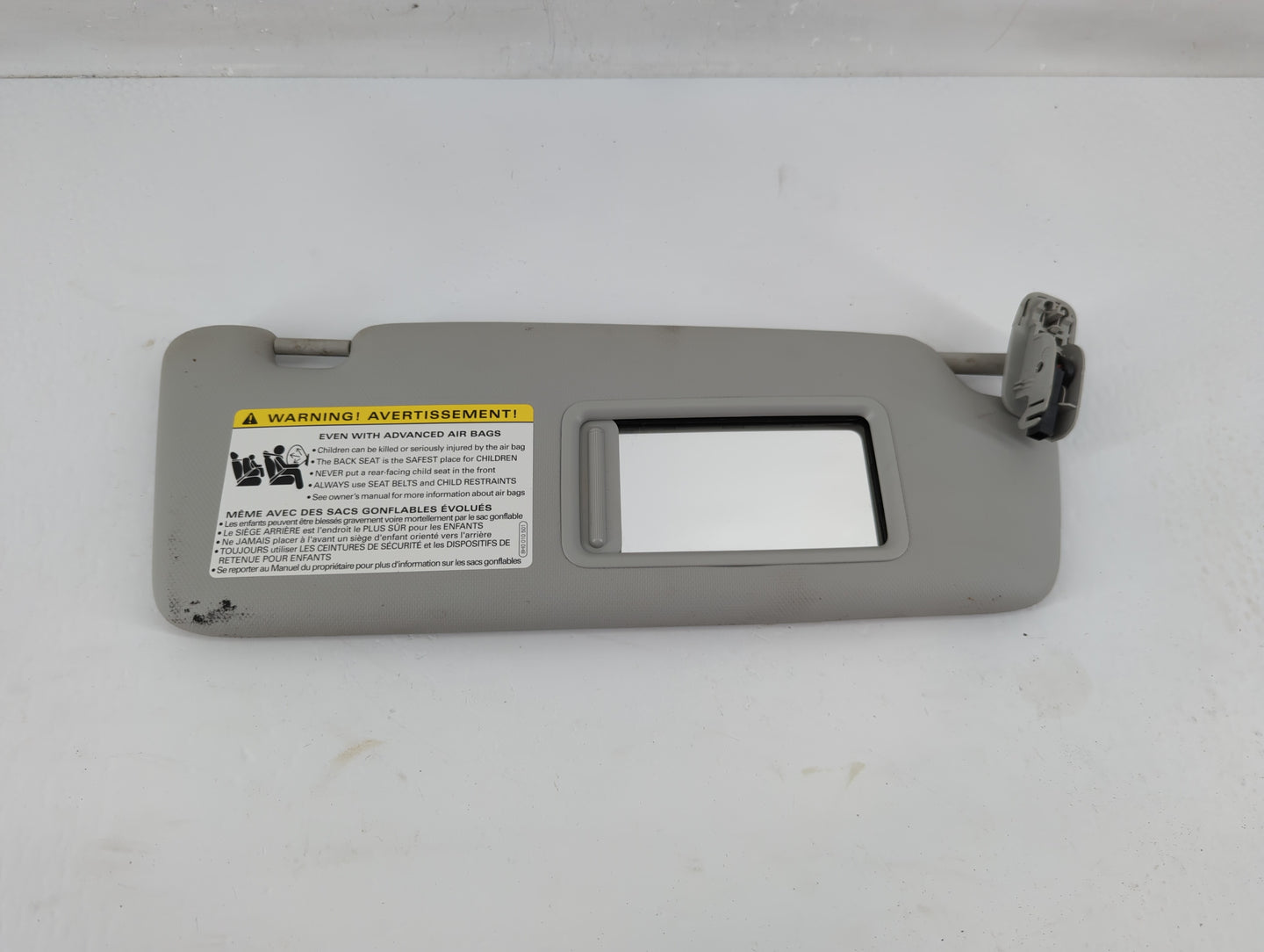 2013-2016 Audi A4 Sun Visor Shade Replacement Driver Left Mirror Fits Fits 2013 2014 2015 2016 OEM Used Auto Parts - Oemused