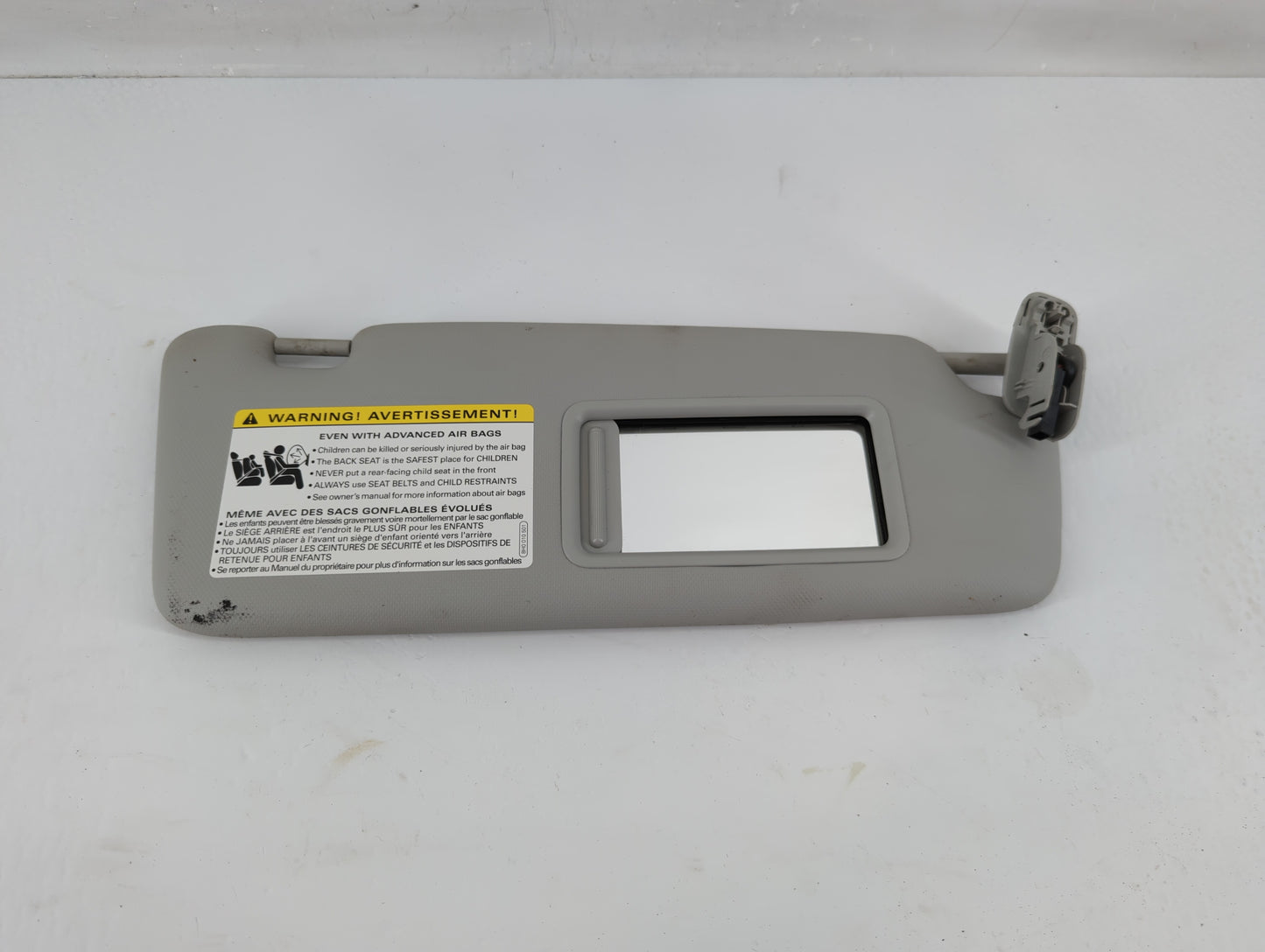 2013-2016 Audi A4 Sun Visor Shade Replacement Driver Left Mirror Fits Fits 2013 2014 2015 2016 OEM Used Auto Parts - Oemused