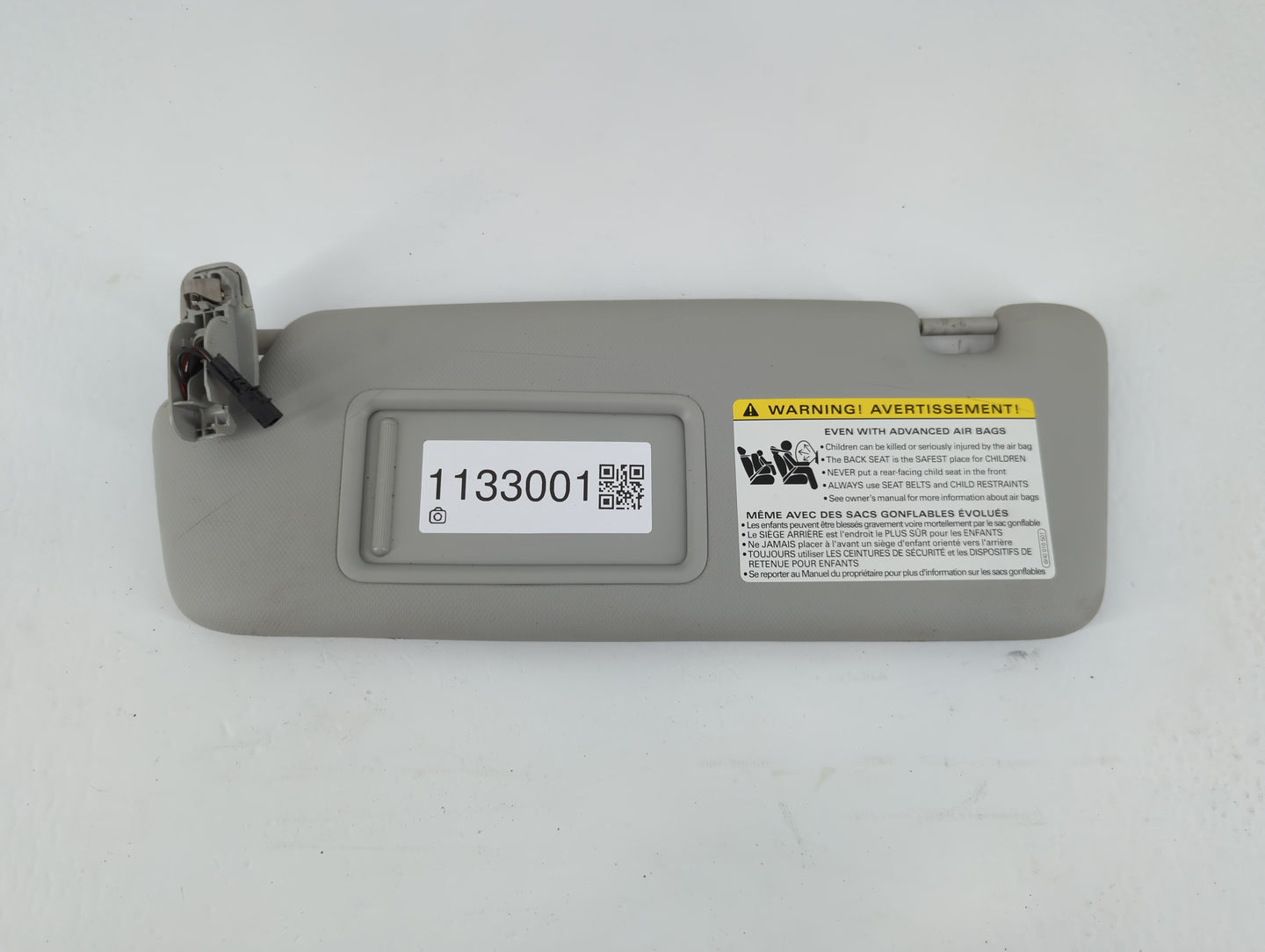 2013-2016 Audi A4 Sun Visor Shade Replacement Passenger Right Mirror Fits Fits 2013 2014 2015 2016 OEM Used Auto Parts - Oem