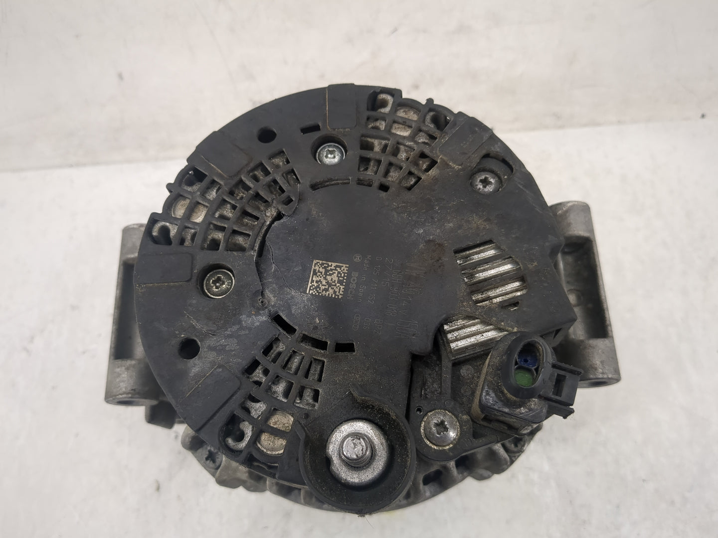 2013-2016 Audi A4 Alternator Replacement Generator Charging Assembly Engine OEM P/N:0 125 711 152 06H 903 018 J Fits OEM Use
