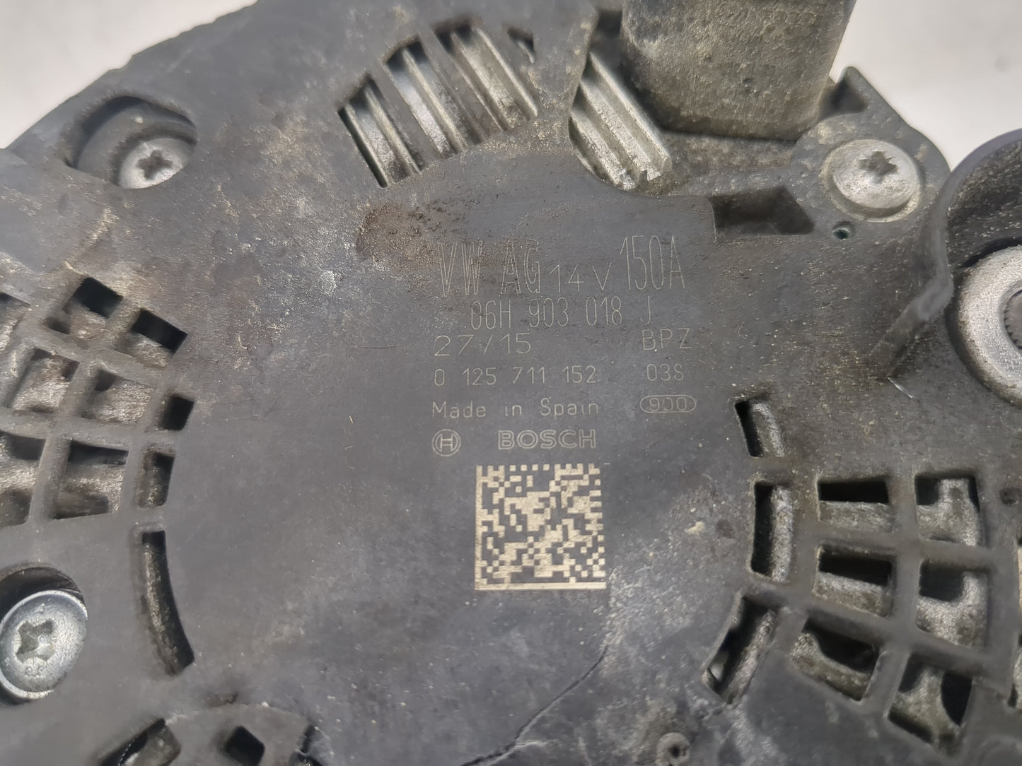 2013-2016 Audi A4 Alternator Replacement Generator Charging Assembly Engine OEM P/N:0 125 711 152 06H 903 018 J Fits OEM Use