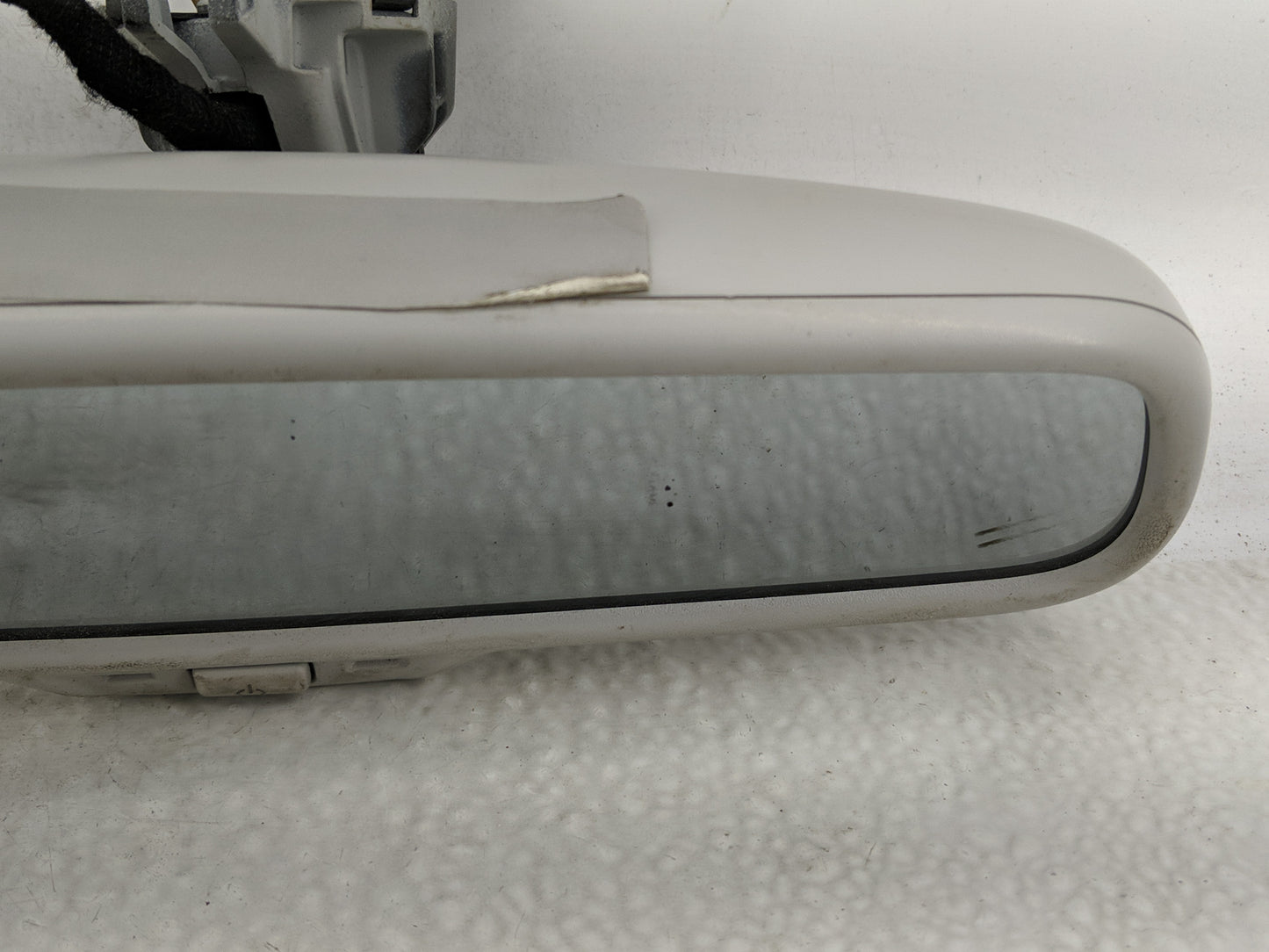 2013-2016 Audi A4 Interior Rear View Mirror Replacement OEM P/N:810 857 511 905-1863 Fits Fits 2013 2014 2015 2016 OEM Used 