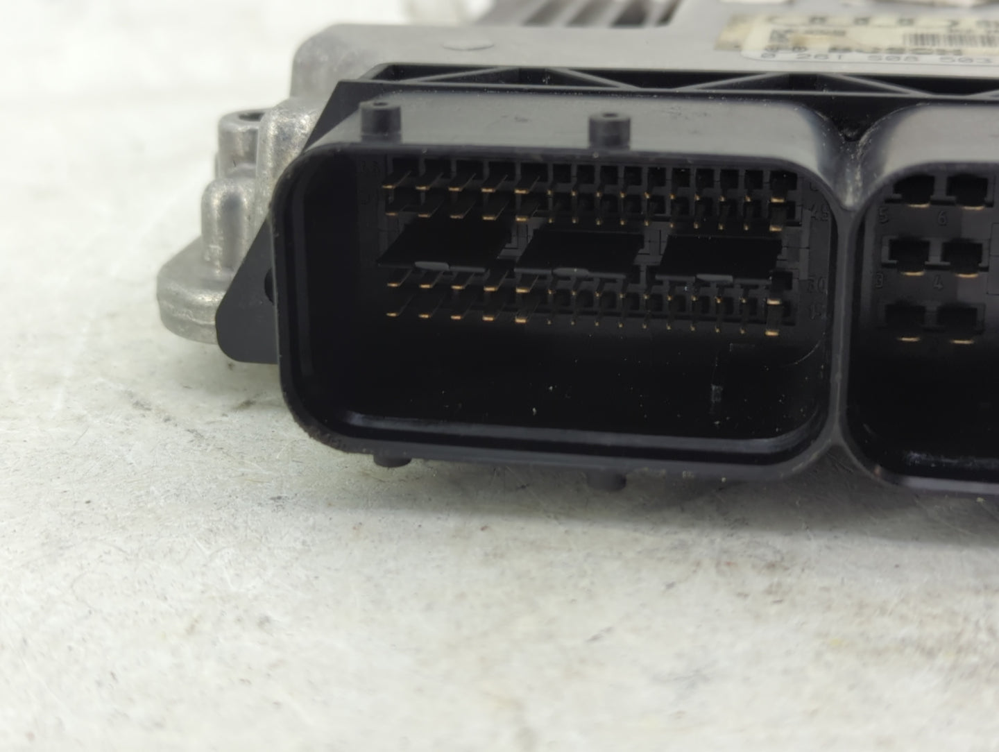 2013-2016 Audi A4 PCM Engine Control Computer ECU ECM PCU OEM P/N:8K5907115J Fits Fits 2013 2014 2015 2016 OEM Used Auto Par
