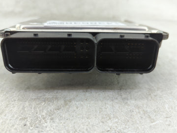 2016 Audi A4 PCM Engine Control Computer ECU ECM PCU OEM P/N:8K5 907 115 P 8K0 907 379 A Fits OEM Used Auto Parts