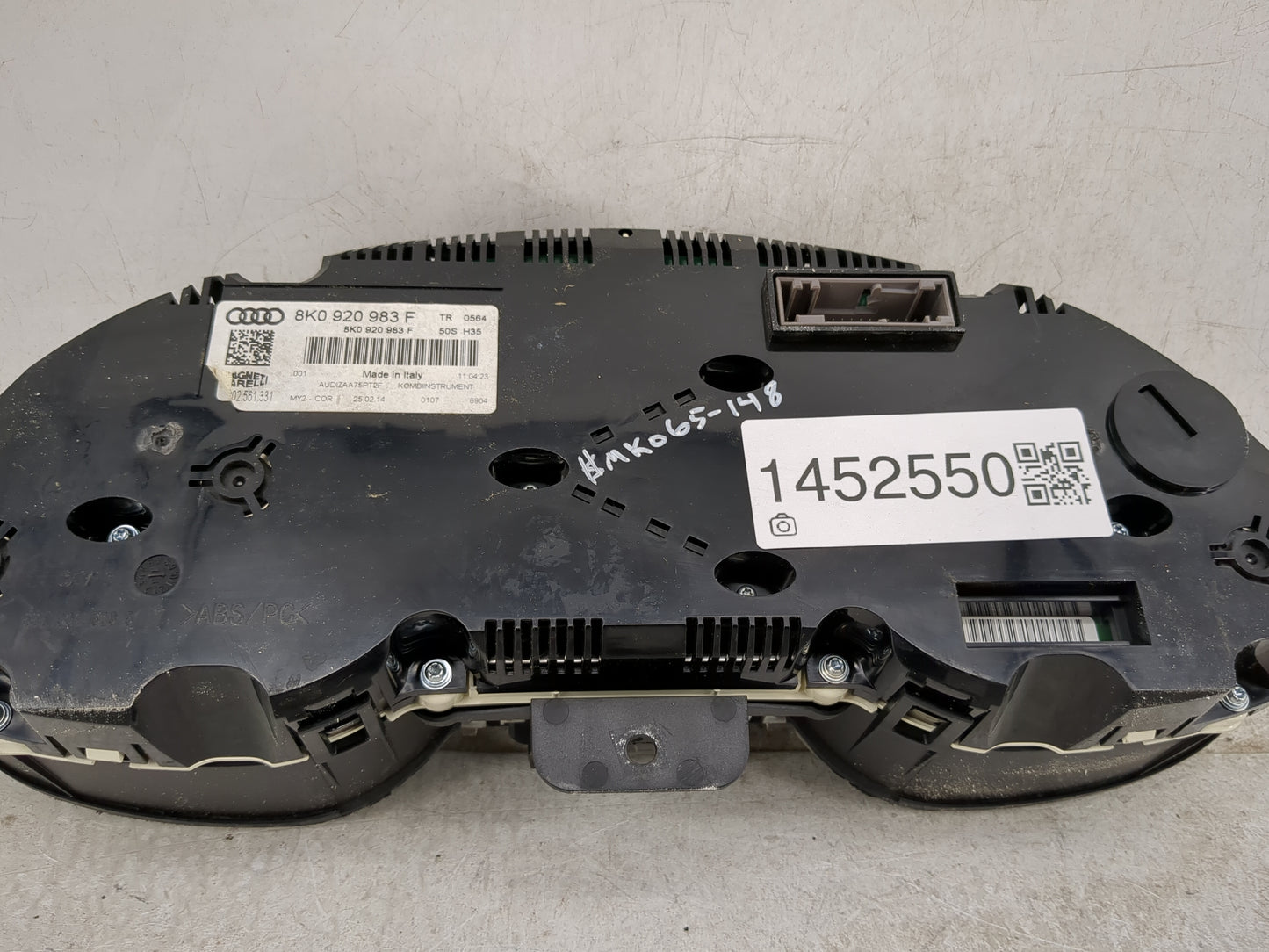 2013-2016 Audi A4 Instrument Cluster Speedometer Gauges P/N:8K0920983F 503002561332 Miles: Fits Fits 2013 2014 2015 2016 OEM