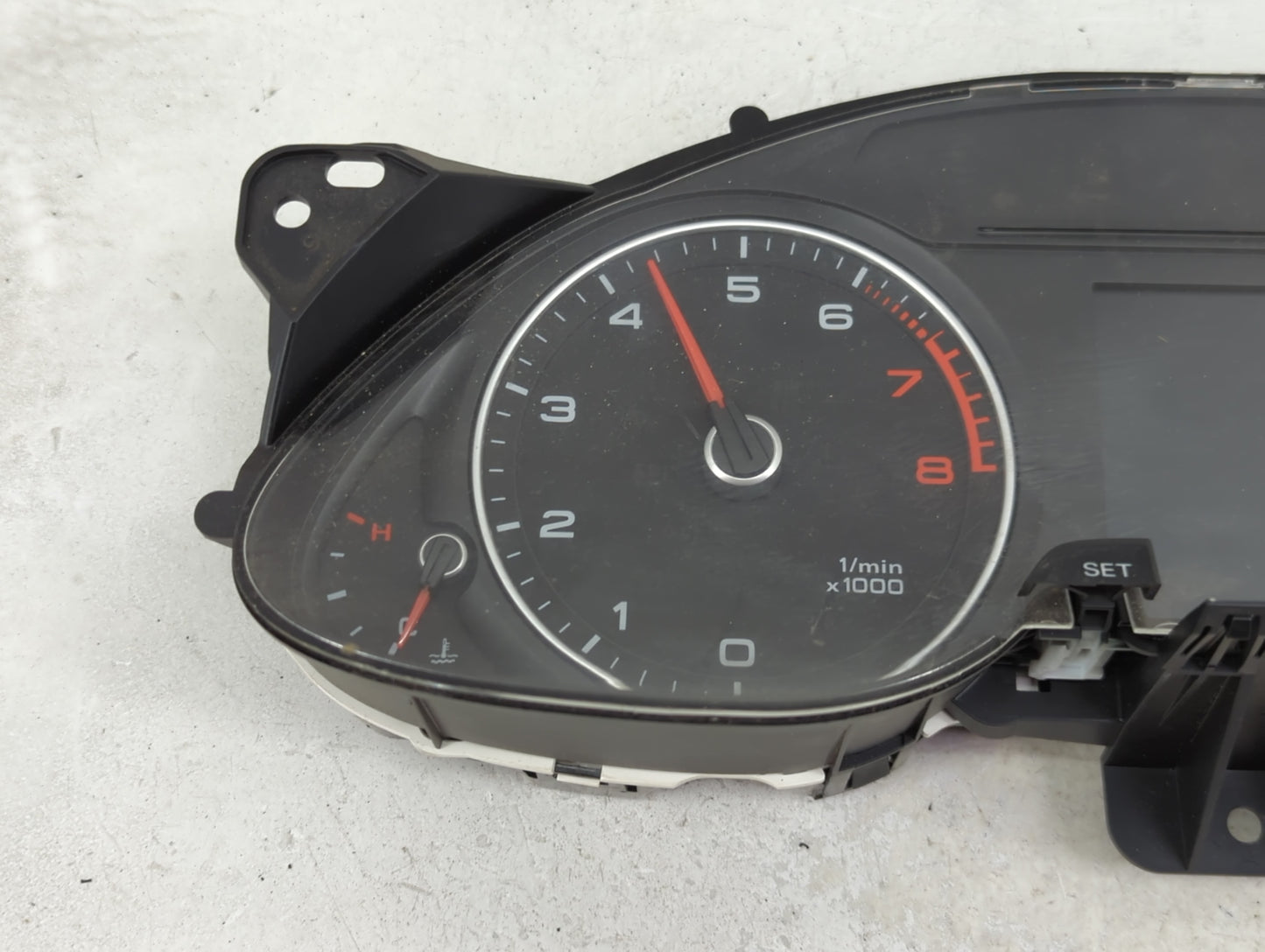 2013-2016 Audi A4 Instrument Cluster Speedometer Gauges P/N:8K0920951E 503002560432 Miles:67K Fits Fits 2013 2014 2015 2016 