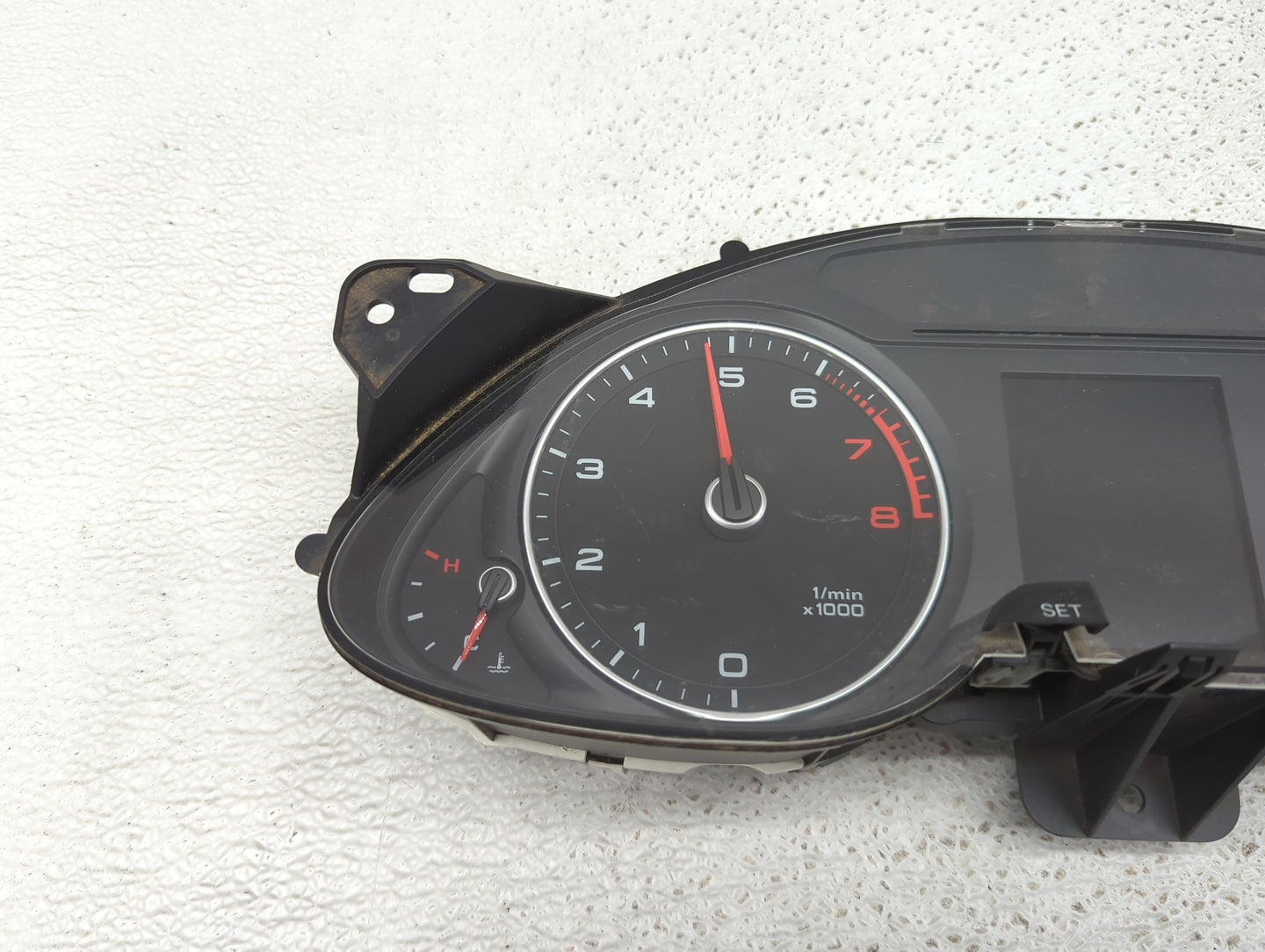 2013-2016 Audi A4 Instrument Cluster Speedometer Gauges P/N:8K0920983F 503002561332 Miles:43K Fits Fits 2013 2014 2015 2016 