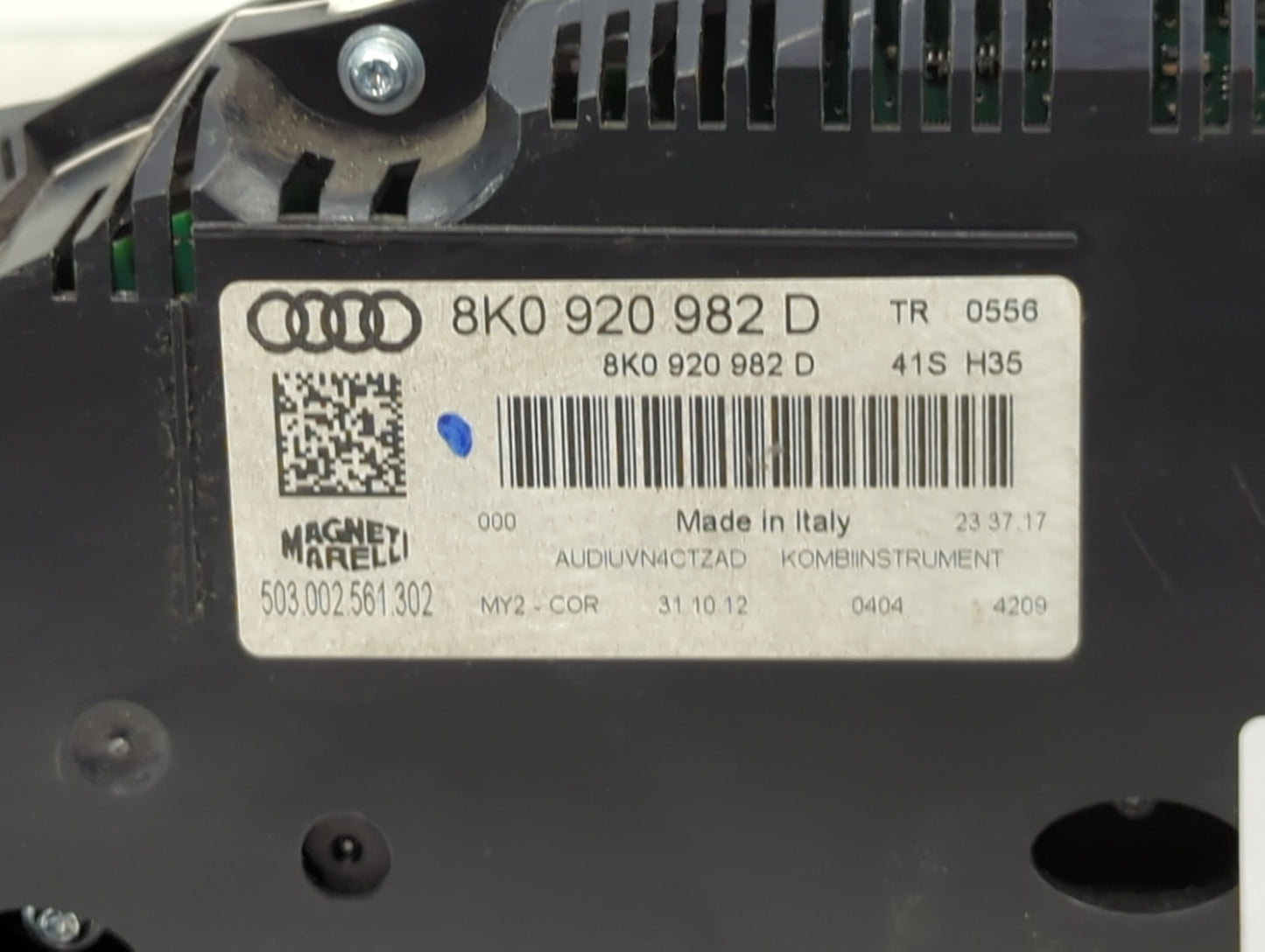 2013-2016 Audi A4 Instrument Cluster Speedometer Gauges P/N:8K0920983F 503002561332 Miles: Fits Fits 2013 2014 2015 2016 OEM