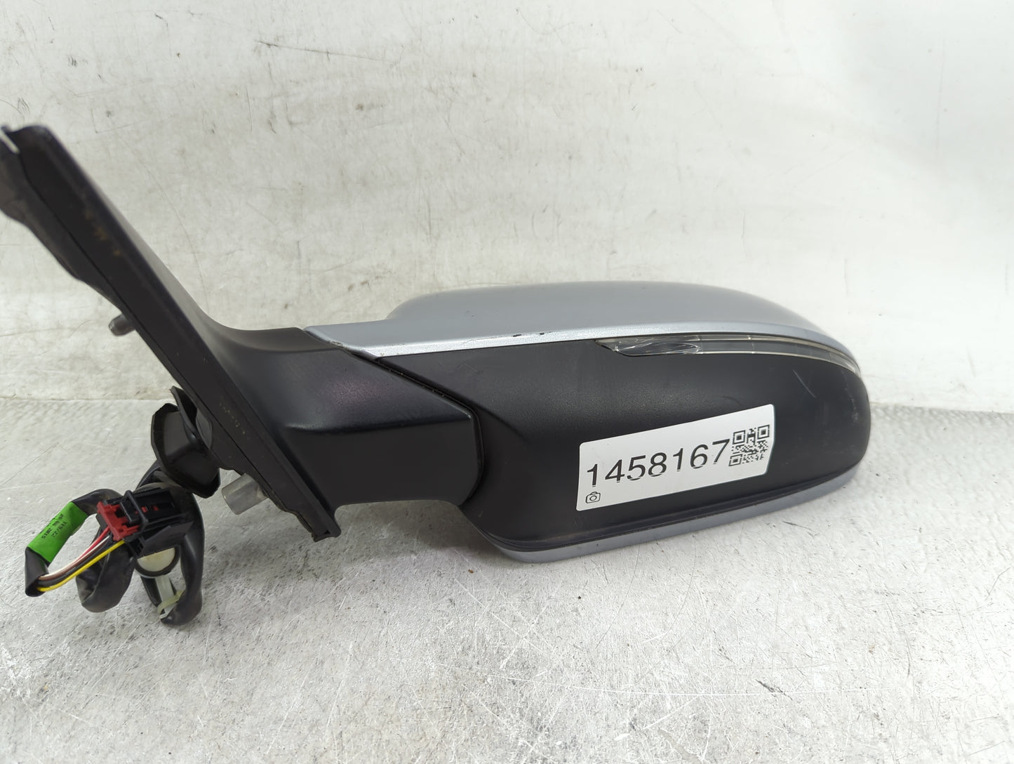 2010-2016 Audi A4 Driver Side View Mirror - Left Door Mirror OEM Used - Oemusedautoparts1.com