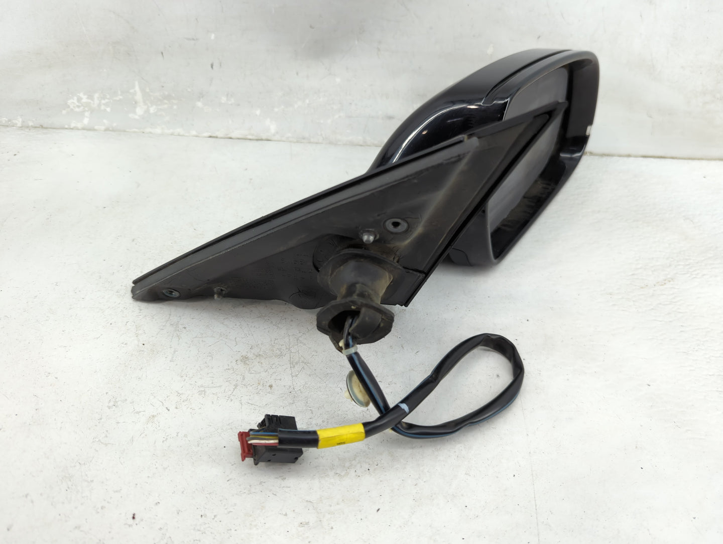2010-2016 Audi A4 Passenger Side View Mirror - Right Door Mirror OEM Used - Oemusedautoparts1.com