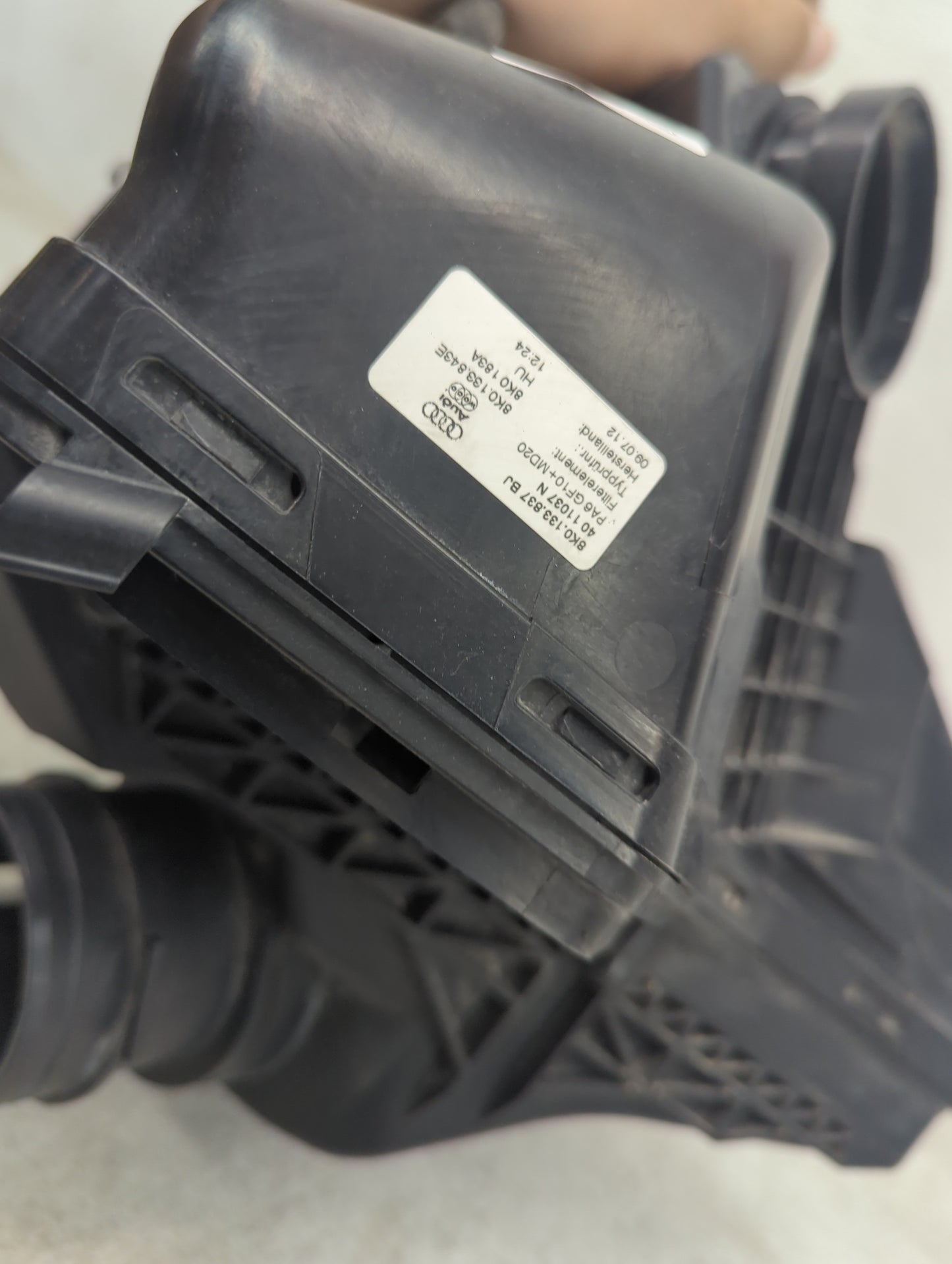 2016 Audi A4 Air Cleaner Intake-duct Hose Tube - Oemusedautoparts1.com