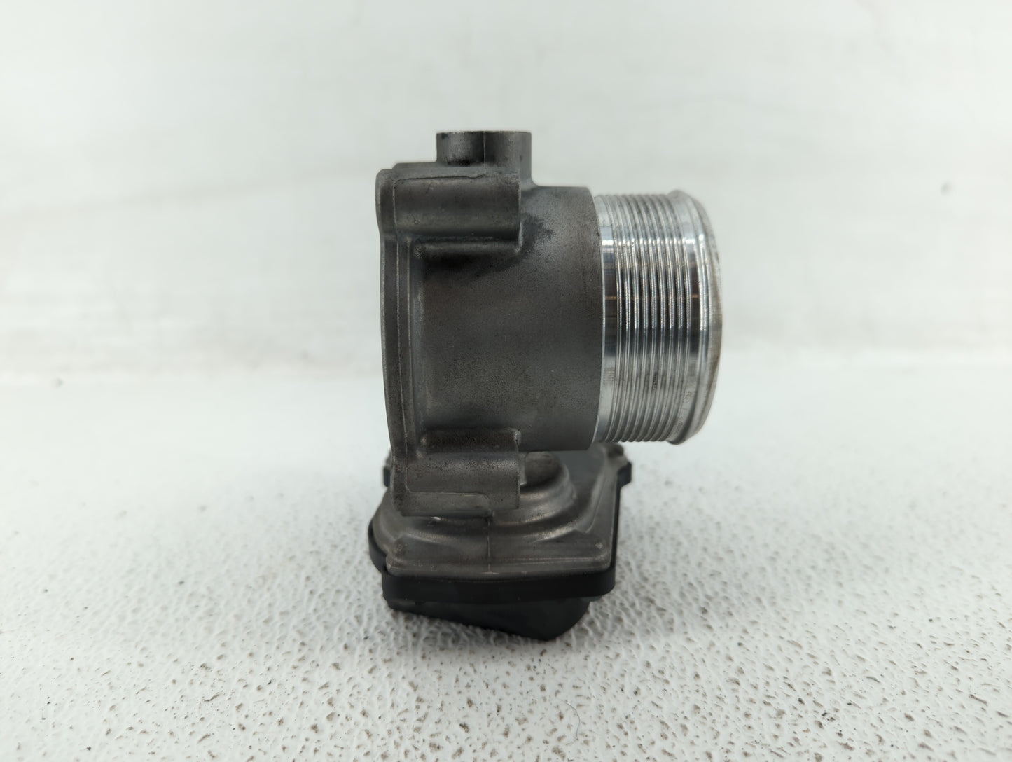 2005-2016 Audi A4 Throttle Body P/N:06F 133 062 T 06F 133 062 Q Fits OEM Used Auto Parts - Oemusedautoparts1.com