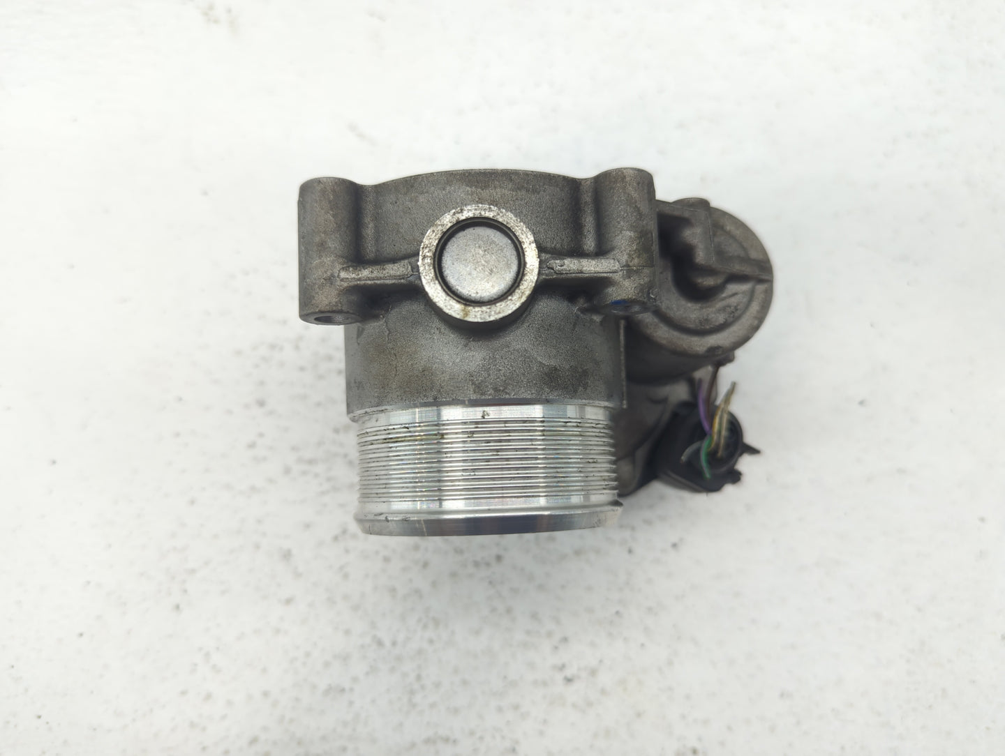 2005-2016 Audi A4 Throttle Body P/N:06F 133 062 T 06F 133 062 Q Fits OEM Used Auto Parts - Oemusedautoparts1.com