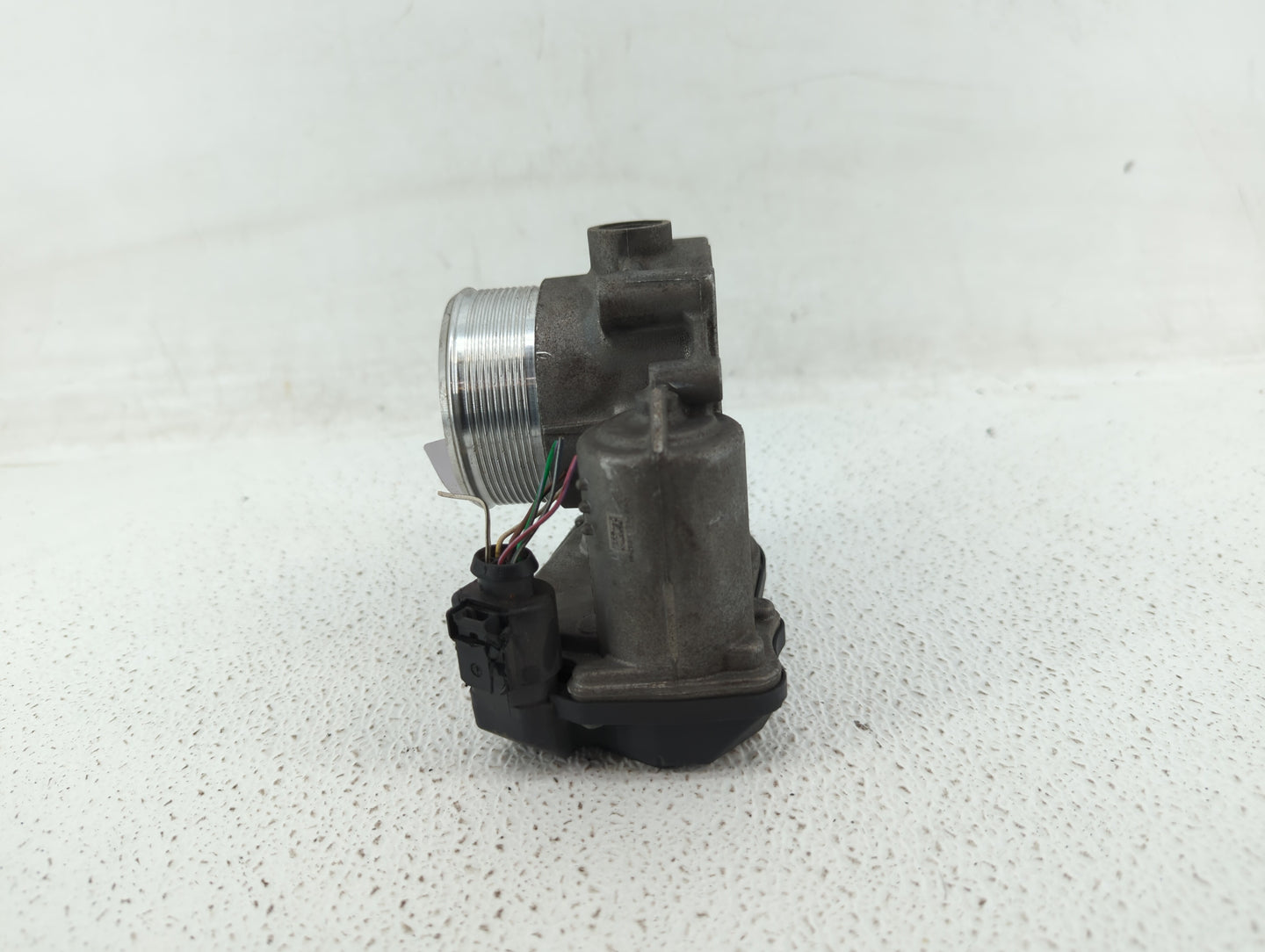 2005-2016 Audi A4 Throttle Body P/N:06F 133 062 T 06F 133 062 Q Fits OEM Used Auto Parts - Oemusedautoparts1.com