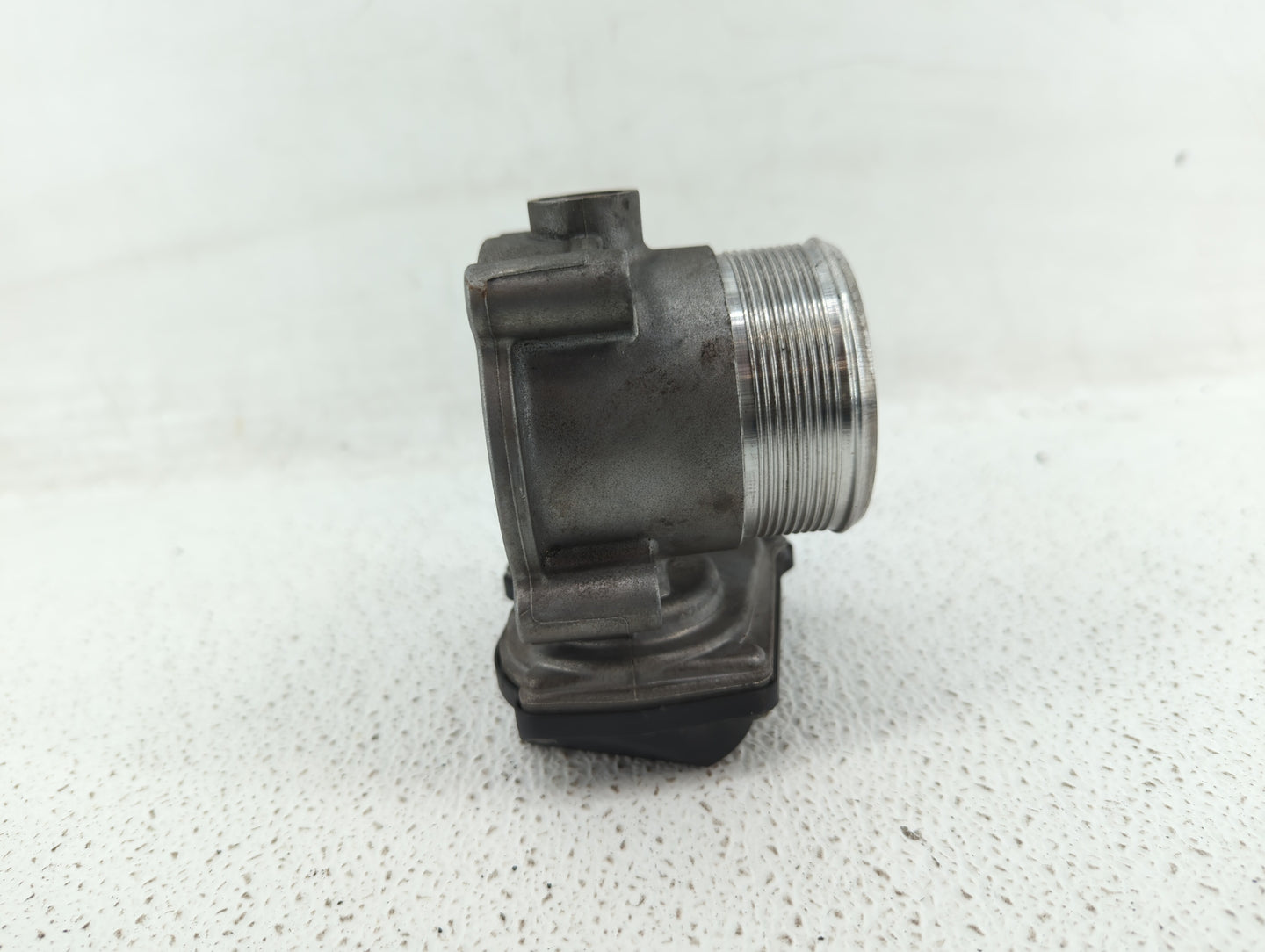 2005-2016 Audi A4 Throttle Body P/N:06F 133 062 T 06F 133 062 Q Fits OEM Used Auto Parts - Oemusedautoparts1.com