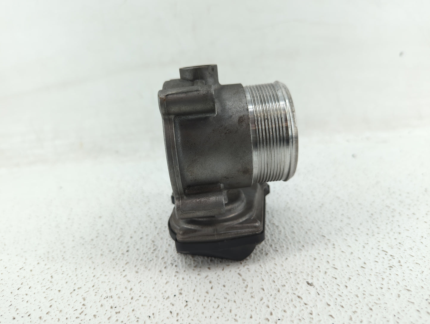 2005-2016 Audi A4 Throttle Body P/N:06F 133 062 T 06F 133 062 Q Fits OEM Used Auto Parts - Oemusedautoparts1.com