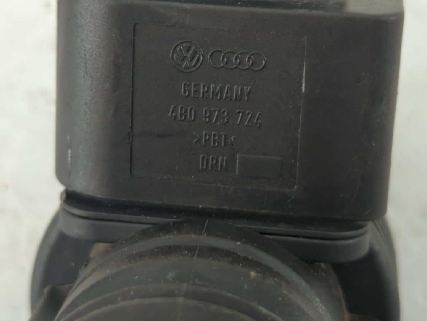 2005-2016 Audi A4 Ignition Coil Igniter Pack - Oemusedautoparts1.com