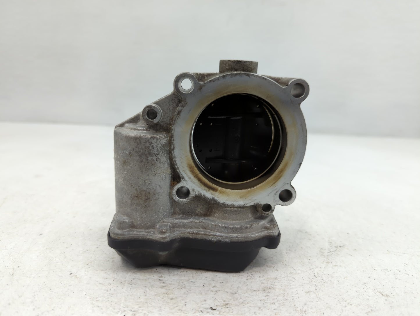 2005-2016 Audi A4 Throttle Body P/N:28309 21586 28309 21593 Fits OEM Used Auto Parts - Oemusedautoparts1.com