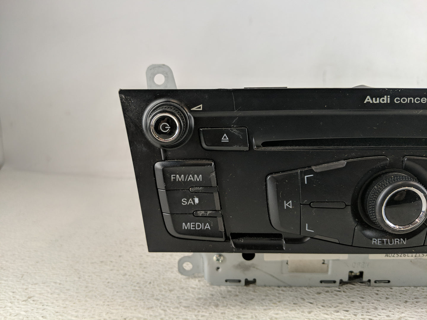2015-2017 Audi A5 Radio AM FM Cd Player Receiver Replacement P/N:8T1 035 186 R Fits Fits 2010 2011 2012 2013 2014 2015 2016 