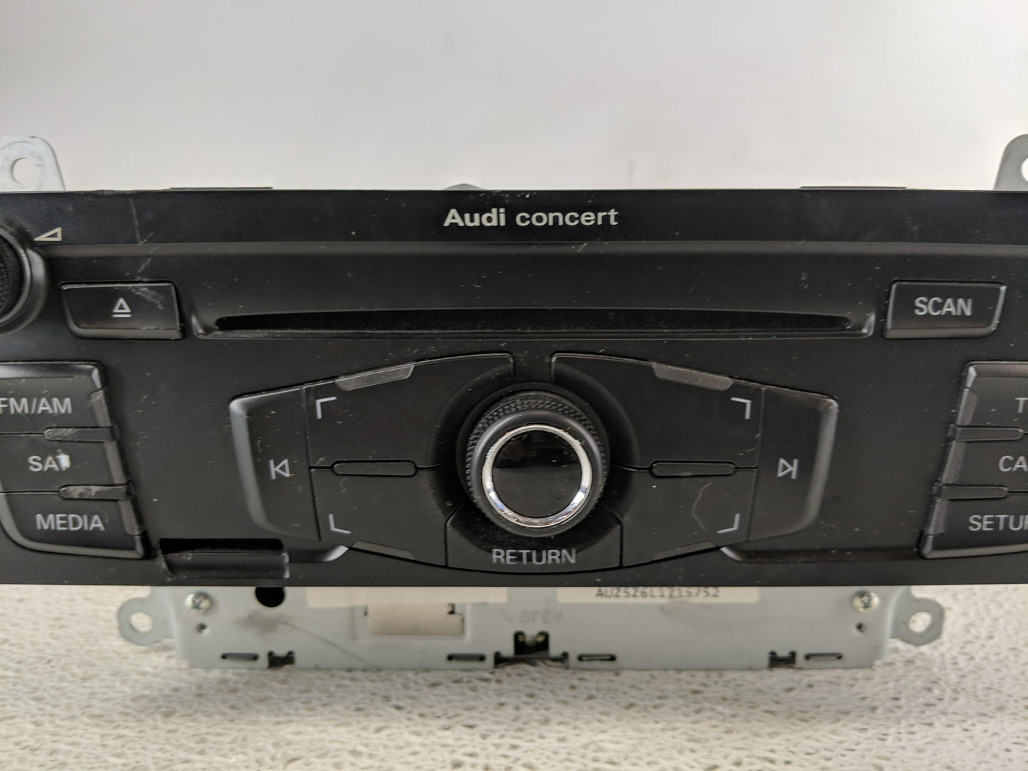 2015-2017 Audi A5 Radio AM FM Cd Player Receiver Replacement P/N:8T1 035 186 R Fits Fits 2010 2011 2012 2013 2014 2015 2016 