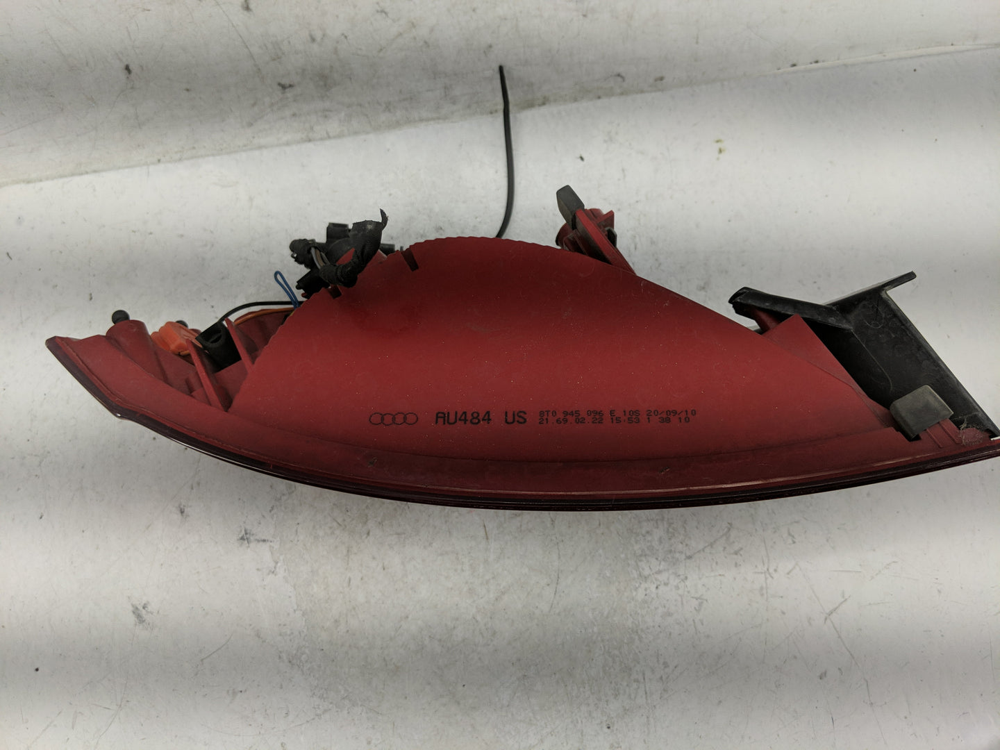 2013-2017 Audi A5 Tail Light Assembly Passenger Right OEM P/N:8T0 945 096 E Fits Fits 2013 2014 2015 2016 2017 OEM Used Auto