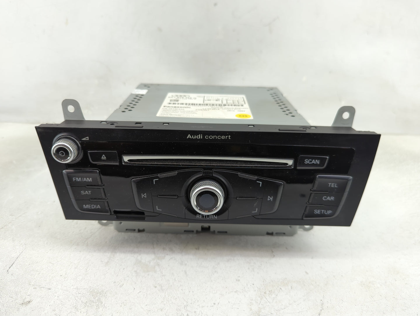 2015-2017 Audi A5 Radio AM FM Cd Player Receiver Replacement P/N:8R1035186Q CQ-JA14E2AE Fits OEM Used Auto Parts - Oemusedau