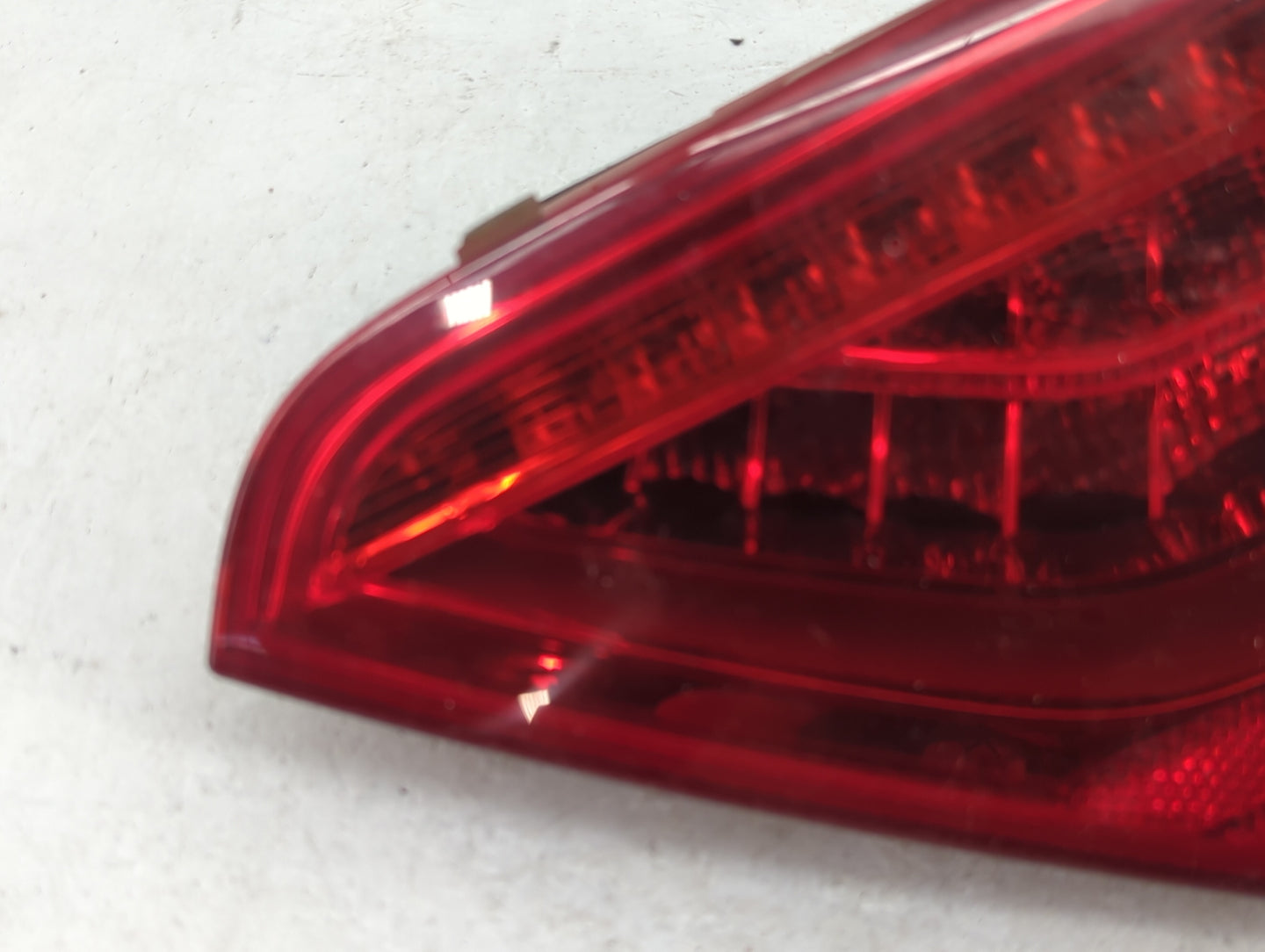2013-2016 Audi A5 Passenger Right Side Deck Lid Mounted Tail Light - Oemusedautoparts1.com