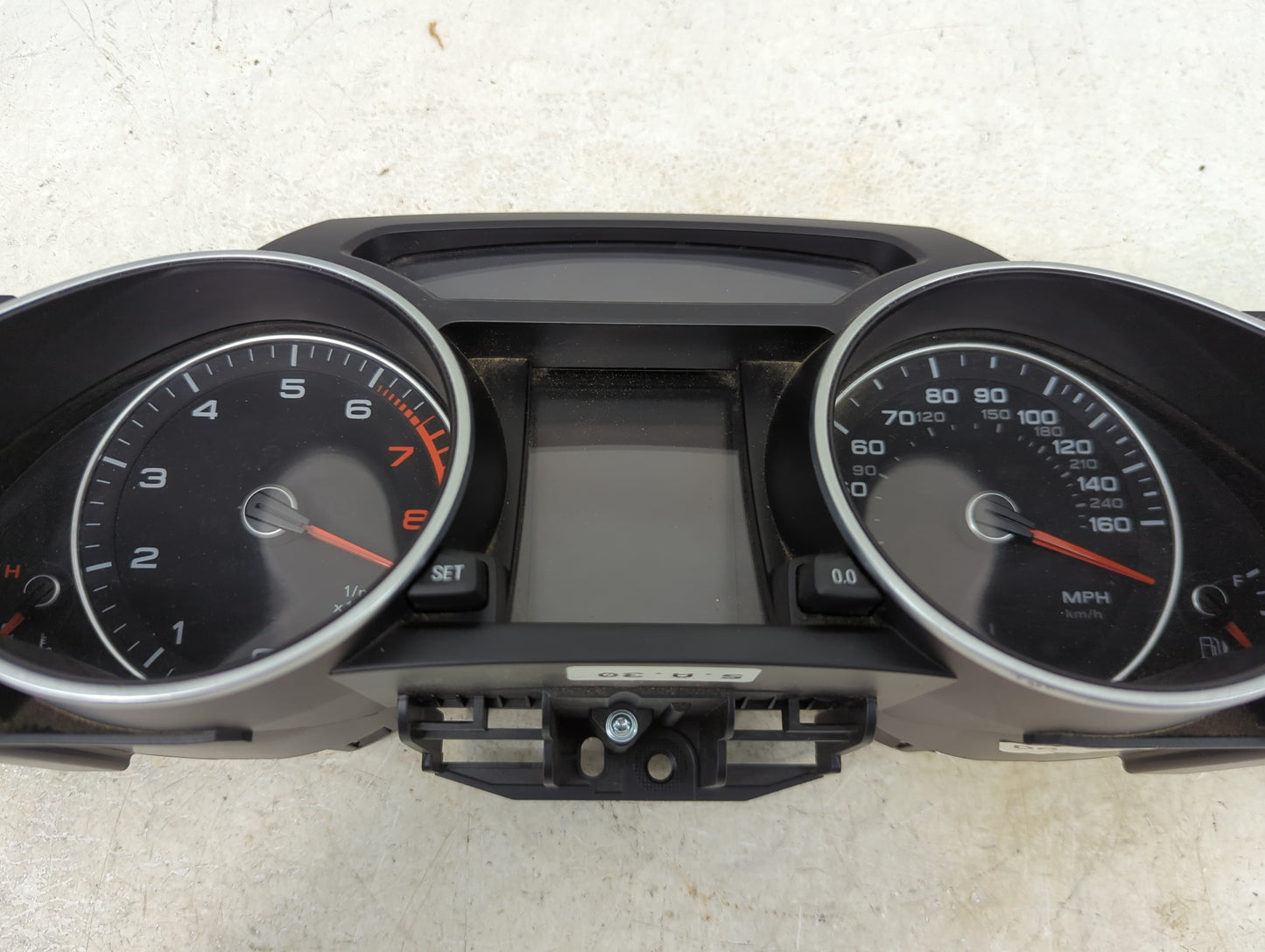 2014-2017 Audi A5 Instrument Cluster Speedometer Gauges P/N:8T0 920 984 N Miles: Fits Fits 2014 2015 2016 2017 OEM Used Auto