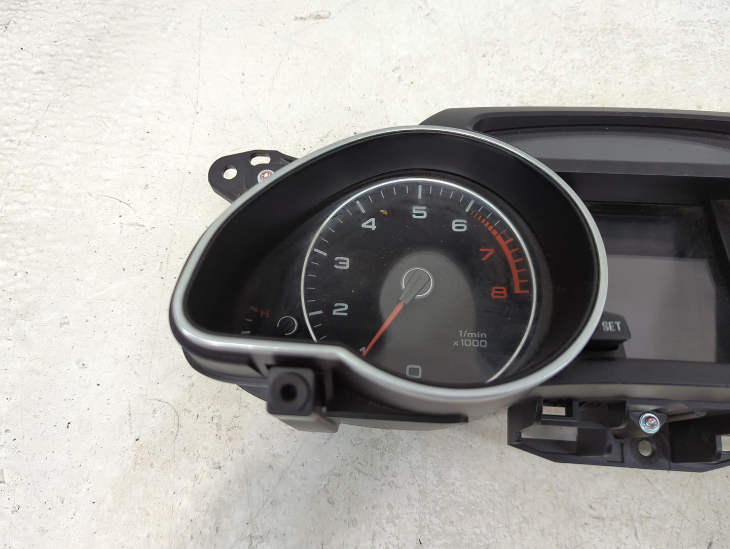 2014-2017 Audi A5 Instrument Cluster Speedometer Gauges P/N:8T0 920 984 N Miles: Fits Fits 2014 2015 2016 2017 OEM Used Auto