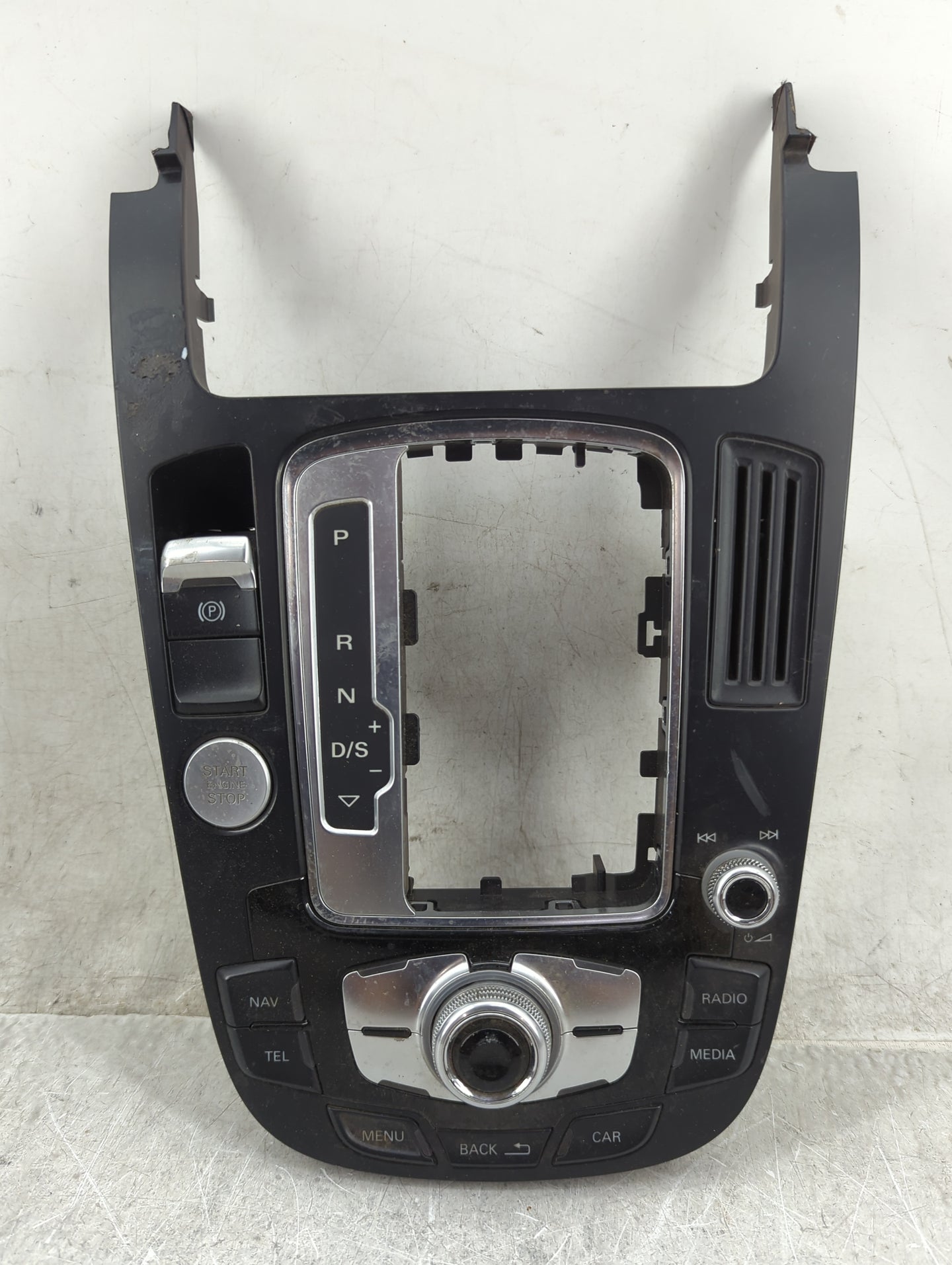 2013-2017 Audi A5 Radio AM FM Cd Player Receiver Replacement P/N:90025-505 8T0 919 611 L Fits Fits 2013 2014 2015 2016 2017 