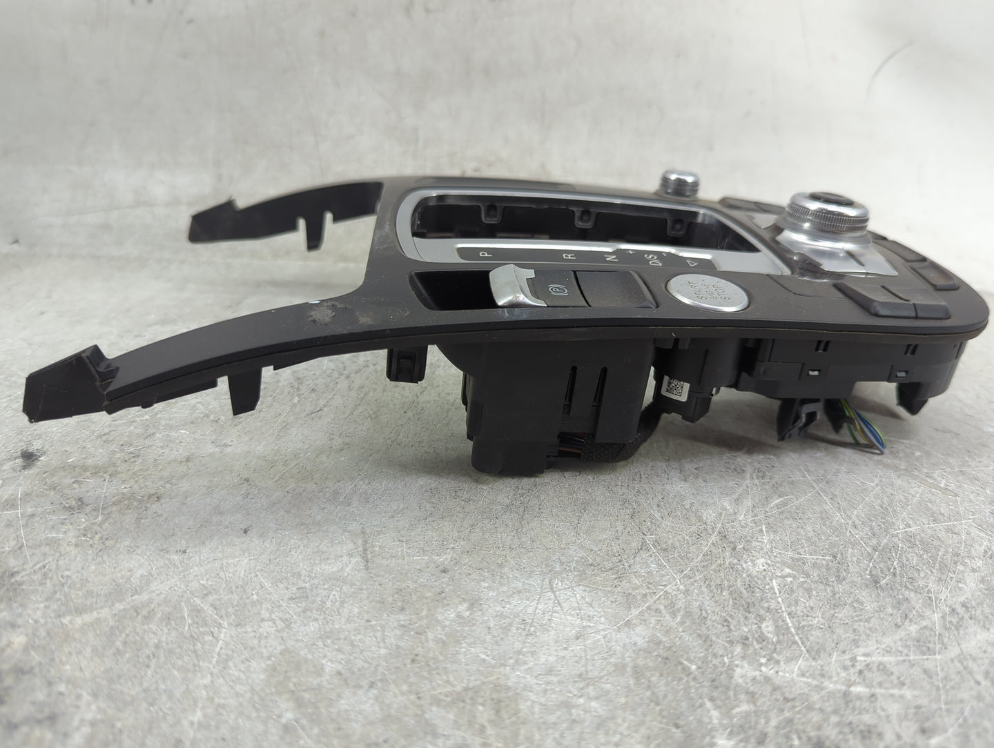 2013-2017 Audi A5 Radio AM FM Cd Player Receiver Replacement P/N:90025-505 8T0 919 611 L Fits Fits 2013 2014 2015 2016 2017 