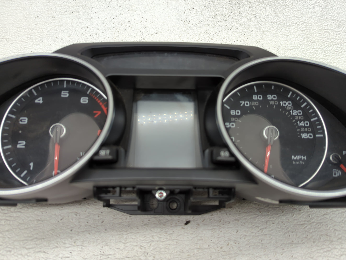 2014-2017 Audi A5 Instrument Cluster Speedometer Gauges P/N:8T0920951G Miles:84K Fits Fits 2014 2015 2016 2017 OEM Used Auto