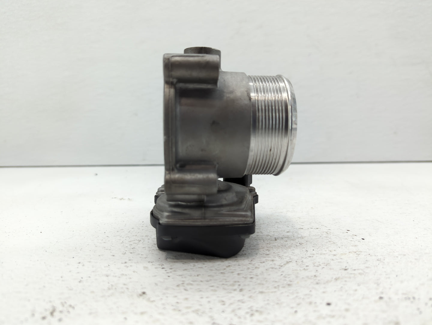 2010-2017 Audi A5 Throttle Body P/N:06F 133 062 T 06F 133 062 Q Fits OEM Used Auto Parts - Oemusedautoparts1.com