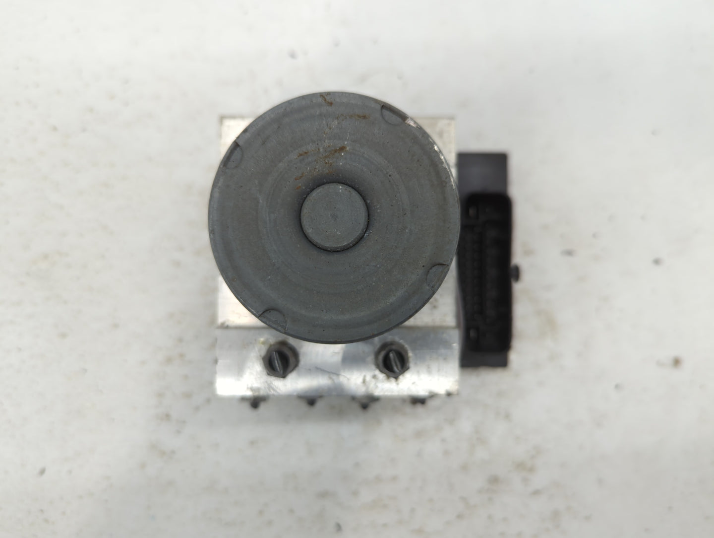 2014-2017 Audi A5 ABS Pump Control Module Replacement P/N:8K0 614 517 HA Fits Fits 2014 2015 2016 2017 OEM Used Auto Parts -