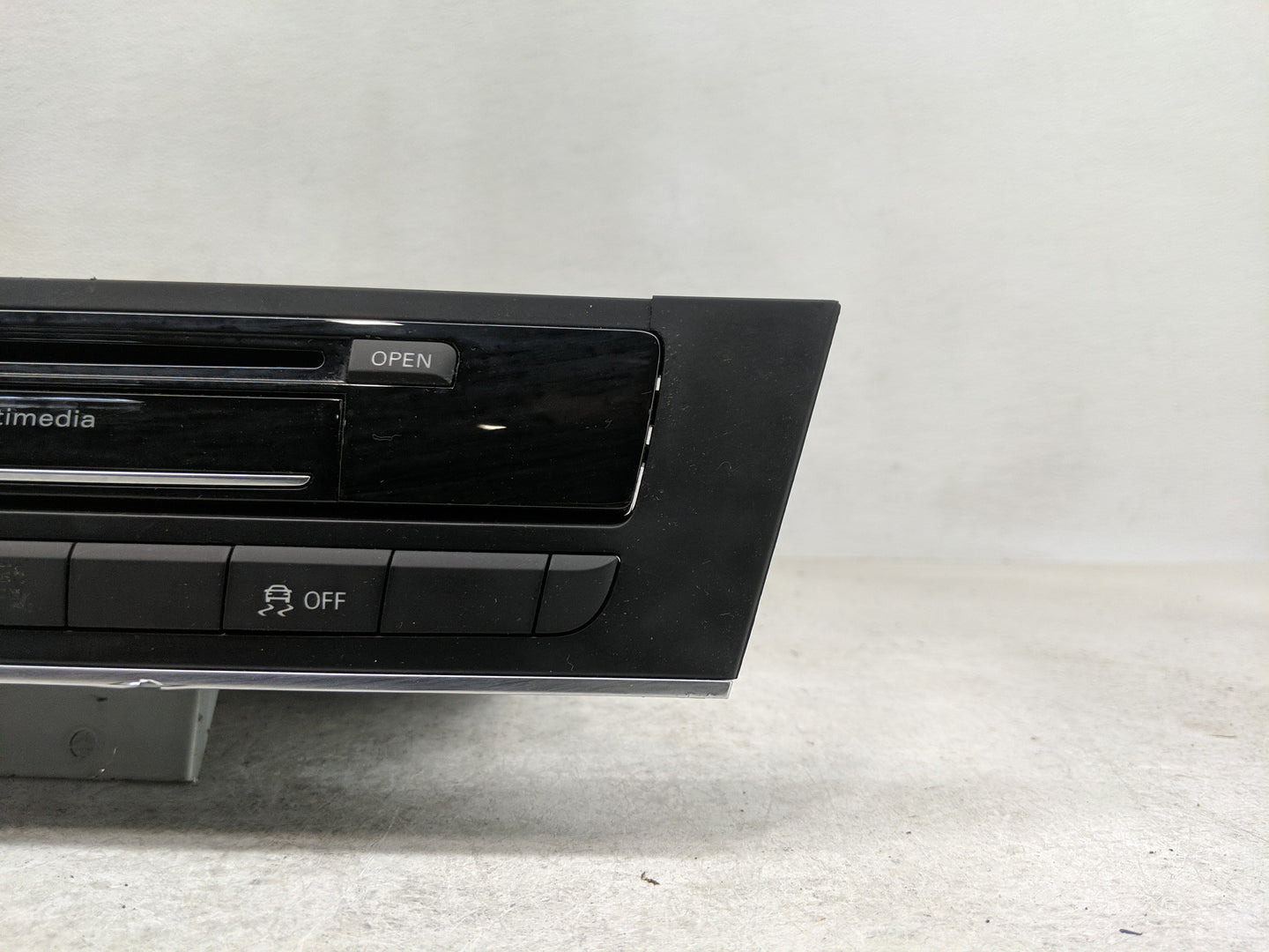2016 Audi A6 Radio AM FM Cd Player Receiver Replacement P/N:4G1 035 025 0143 Fits OEM Used Auto Parts - Oemusedautoparts1.co