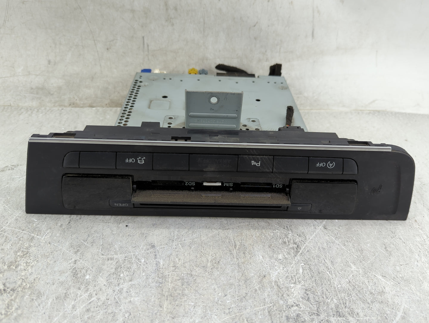 2016 Audi A6 Radio AM FM Cd Player Receiver Replacement P/N:4G1035025 4G1035025042, 4G1035025A, 4G1035025 0143, 4G0910025 Fi