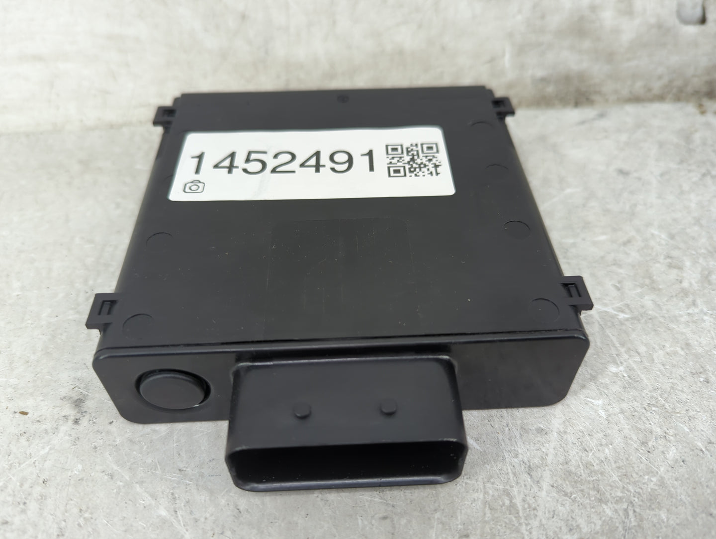 2013-2018 Audi A6 Body Control Module Bcm Inner Cabin Fuse Box - Oemusedautoparts1.com