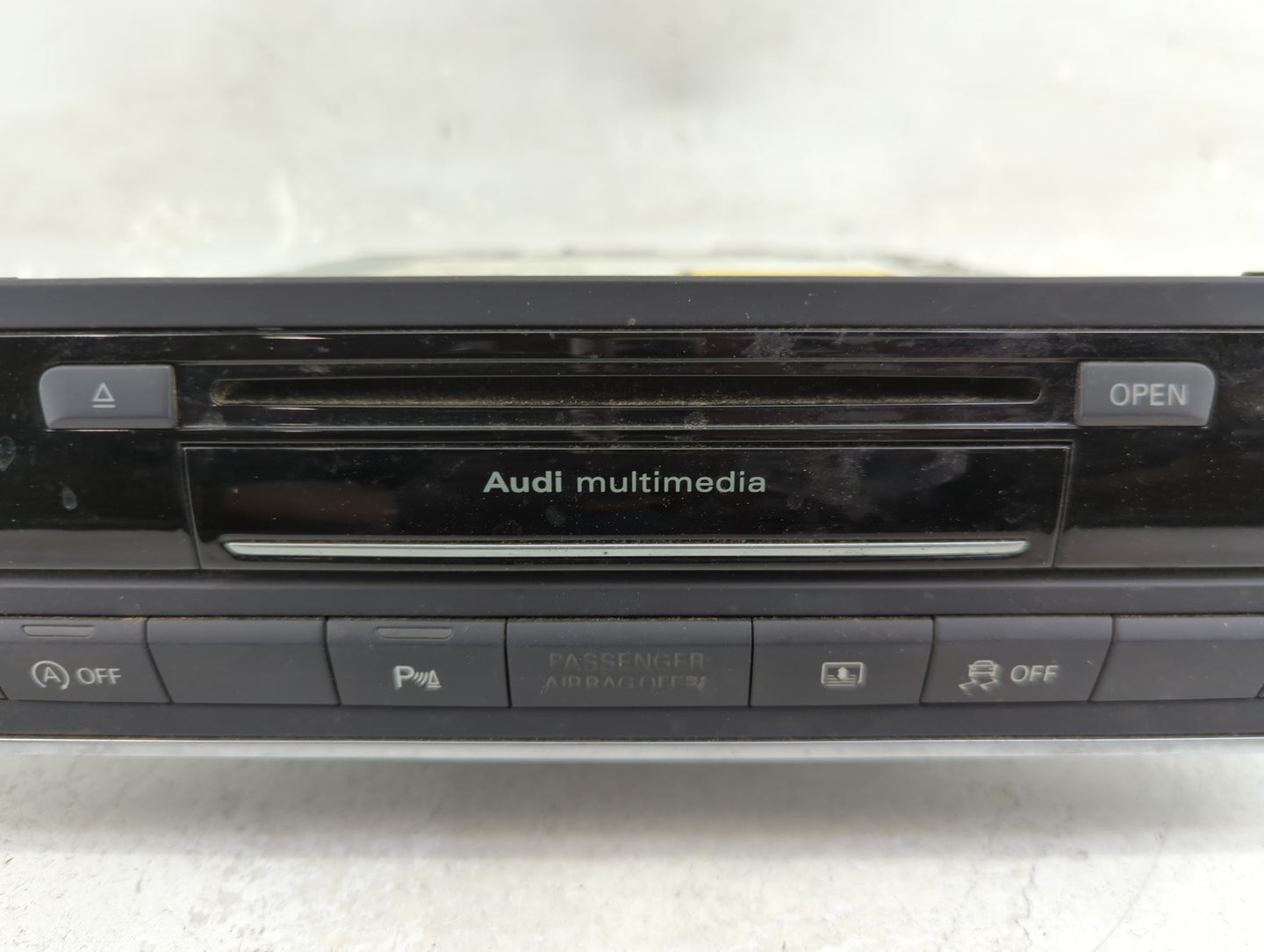 2016-2017 Audi A6 Radio AM FM Cd Player Receiver Replacement P/N:4G1035047 4G1035026, 4G1035025 Fits Fits 2016 2017 2018 OEM