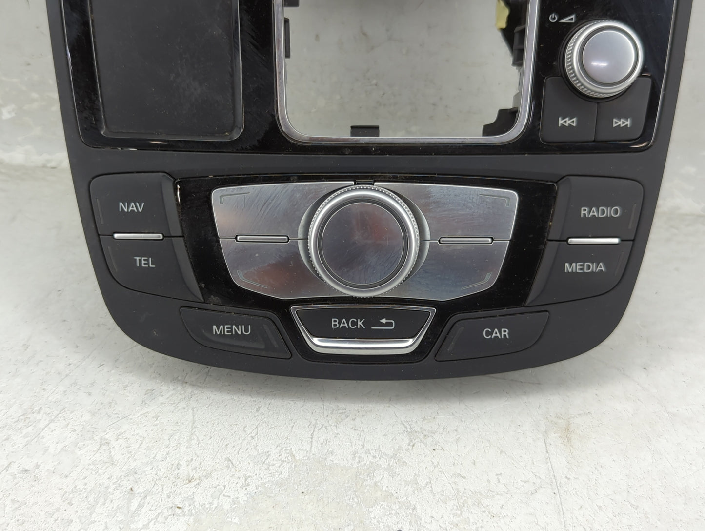 2016-2018 Audi A6 Radio AM FM Cd Player Receiver Replacement P/N:4G1919610F Fits Fits 2016 2017 2018 OEM Used Auto Parts - O