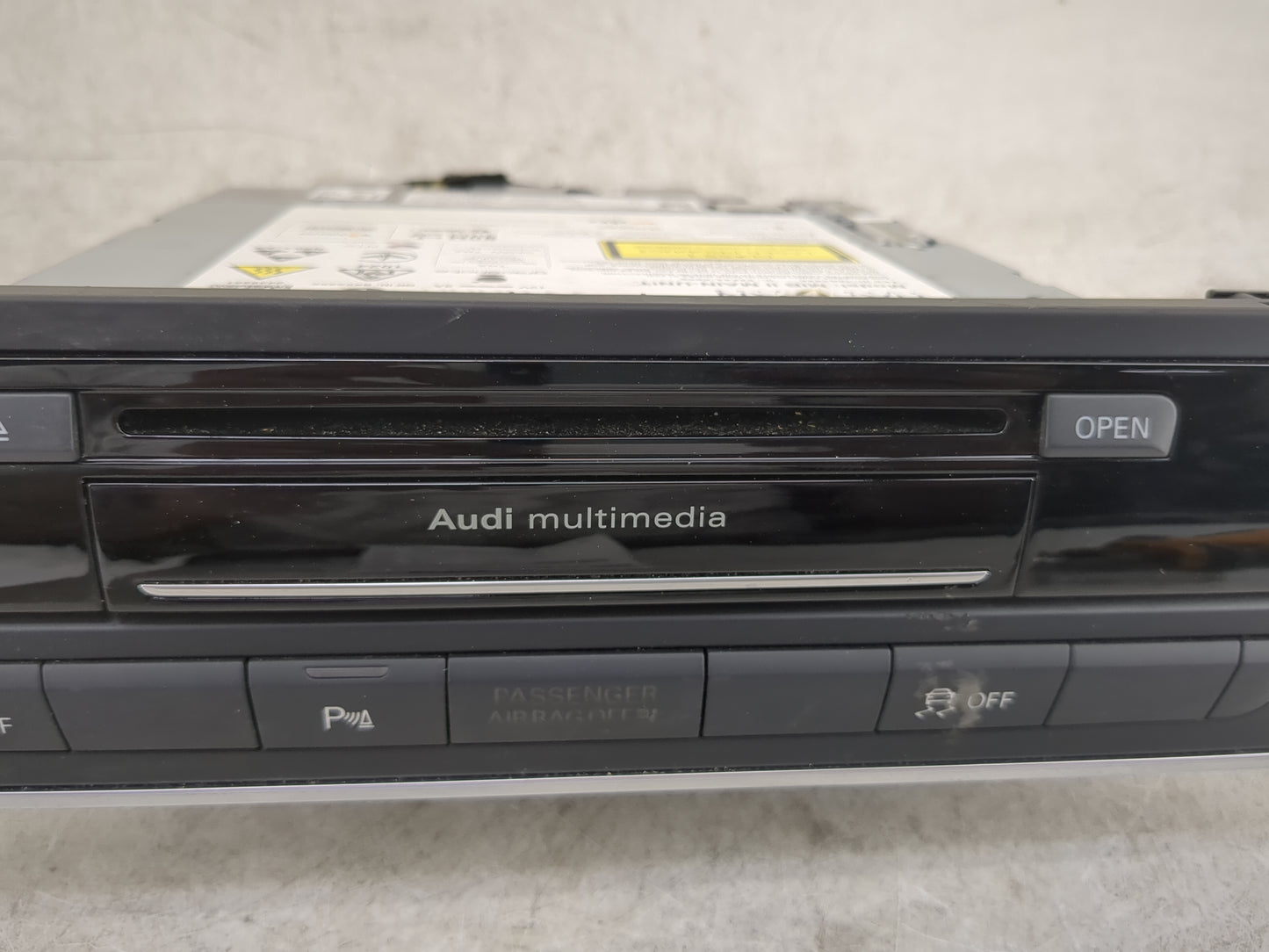 2016-2017 Audi A6 Radio AM FM Cd Player Receiver Replacement P/N:4G1035025B 4G1035025043 Fits Fits 2016 2017 2018 OEM Used A