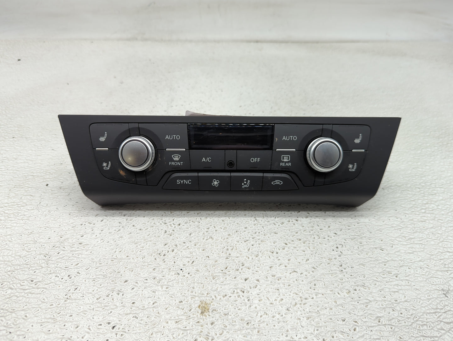 2016-2018 Audi A6 Climate Control Module Temperature AC/Heater Replacement P/N:4G0 820 043 CE Fits Fits 2016 2017 2018 OEM U