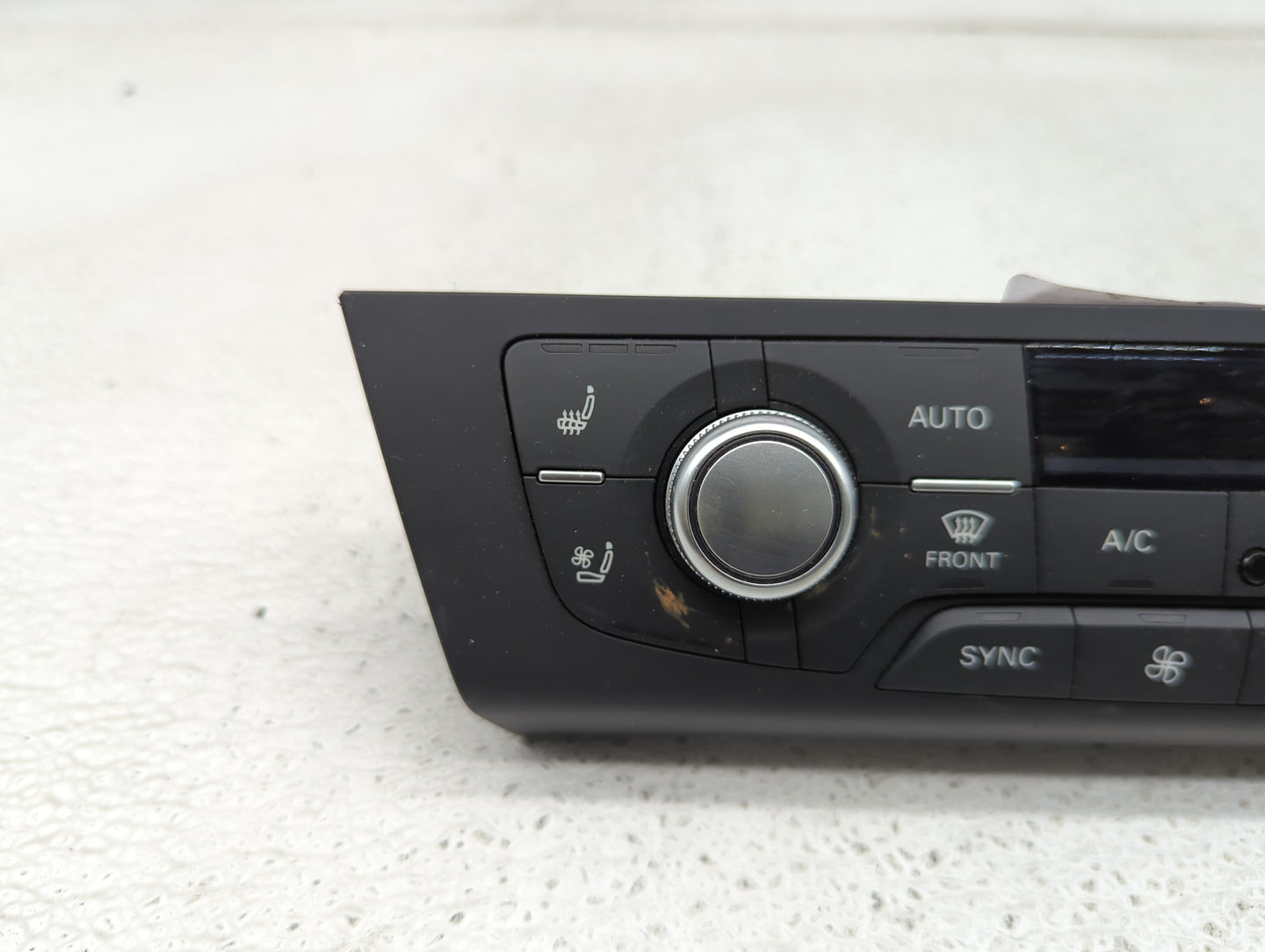 2016-2018 Audi A6 Climate Control Module Temperature AC/Heater Replacement P/N:4G0 820 043 CE Fits Fits 2016 2017 2018 OEM U