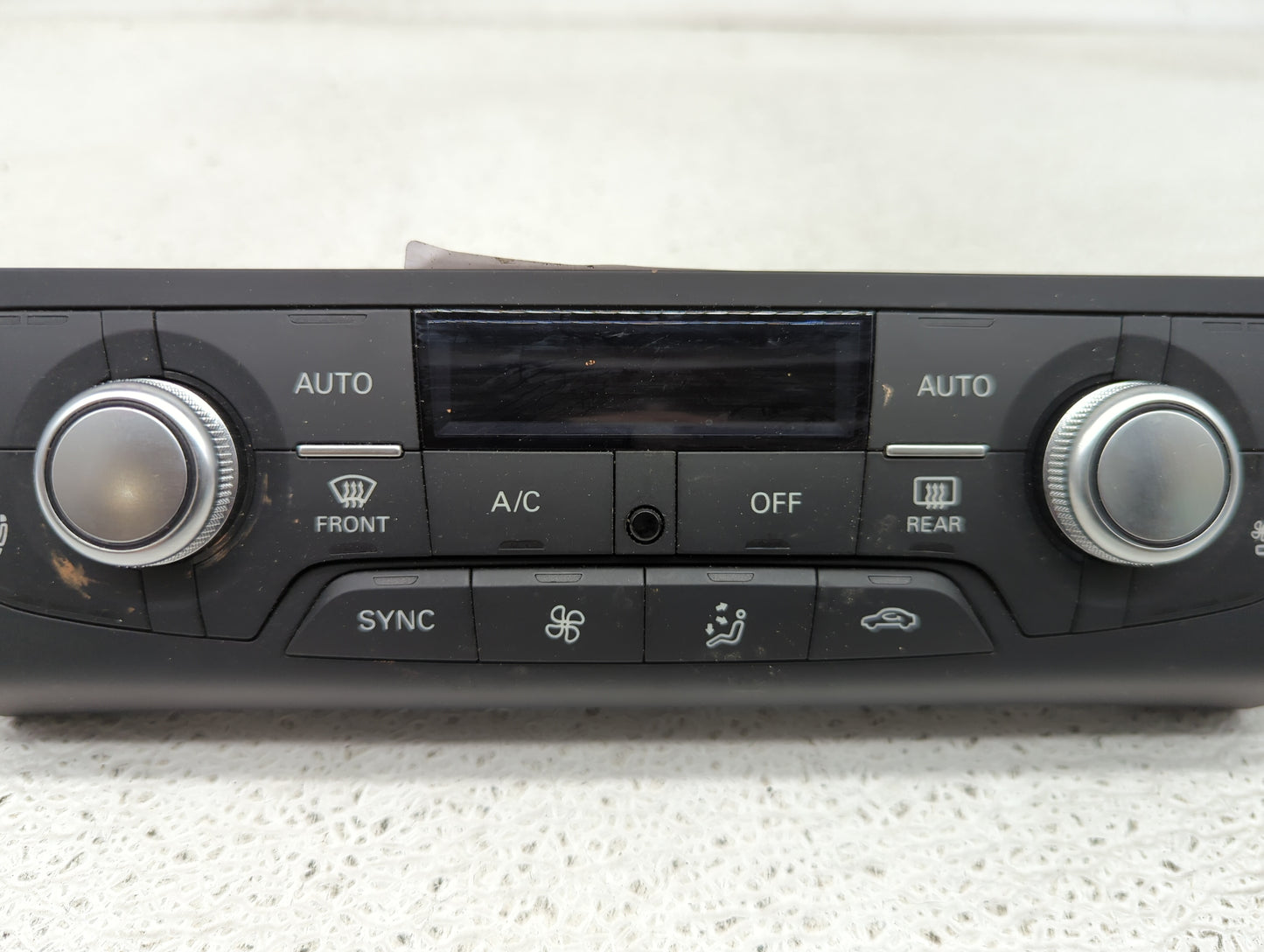 2016-2018 Audi A6 Climate Control Module Temperature AC/Heater Replacement P/N:4G0 820 043 CE Fits Fits 2016 2017 2018 OEM U