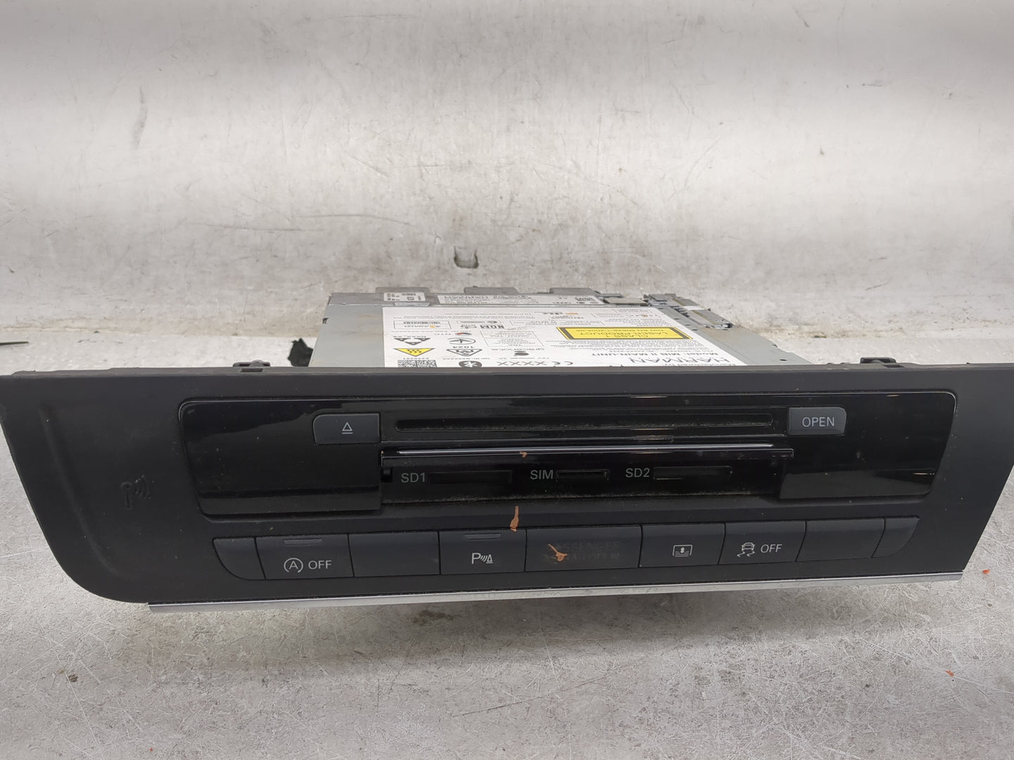 2016-2017 Audi A6 Radio AM FM Cd Player Receiver Replacement P/N:4G1035025 4G1035025040, 4G1035025 0143 Fits Fits 2016 2017 