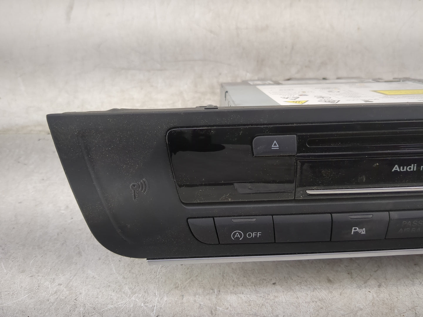 2016-2017 Audi A6 Multi Media Audio Radio Receiver Player Oem - Oemusedautoparts1.com