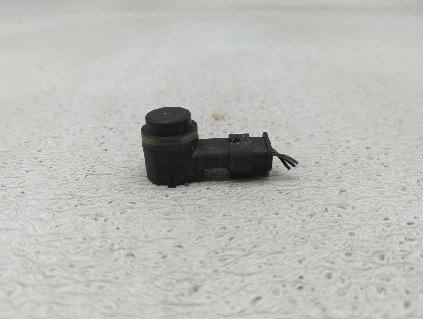 2016 Audi A6 Front Park Assist Sensor Black - Oemusedautoparts1.com