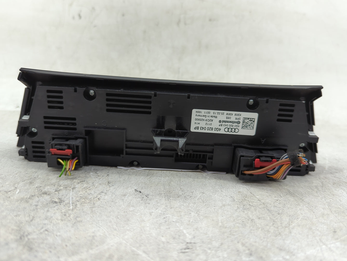 2014-2017 Audi A6 Climate Control Module Temperature AC/Heater Replacement P/N:4G0 820 043 BP Fits Fits 2014 2015 2016 2017 